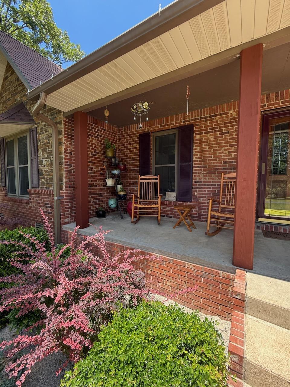 16051 Mo 142 Property Photo 5
