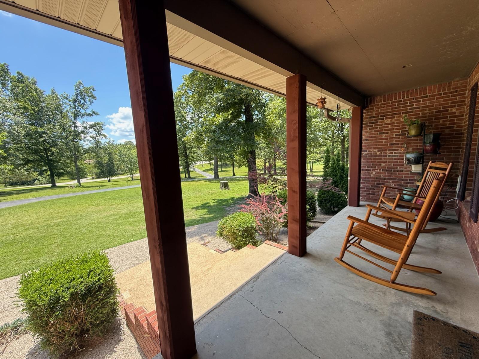 16051 Mo 142 Property Photo 6