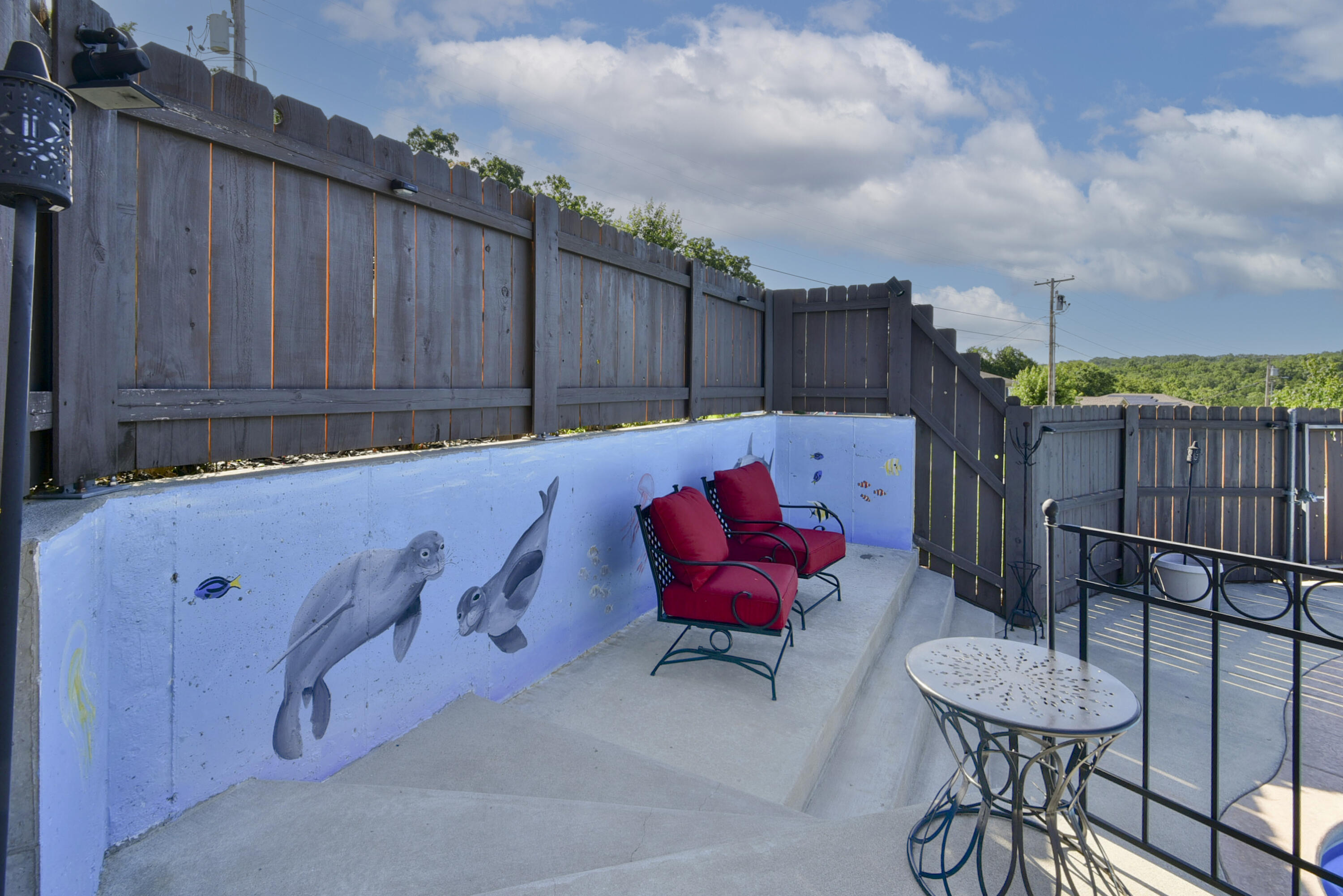440 Spring Meadow Parkway Property Photo 4