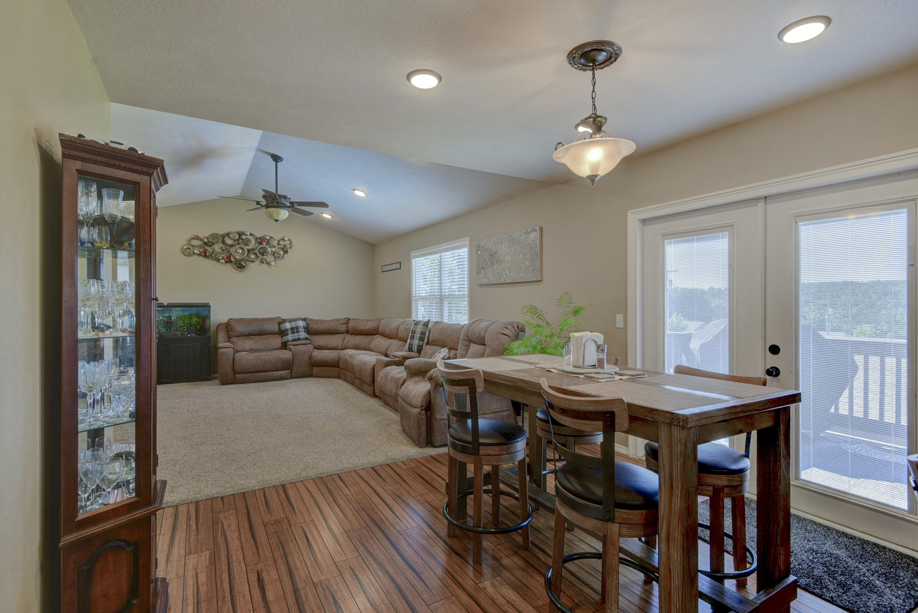 440 Spring Meadow Parkway Property Photo 16