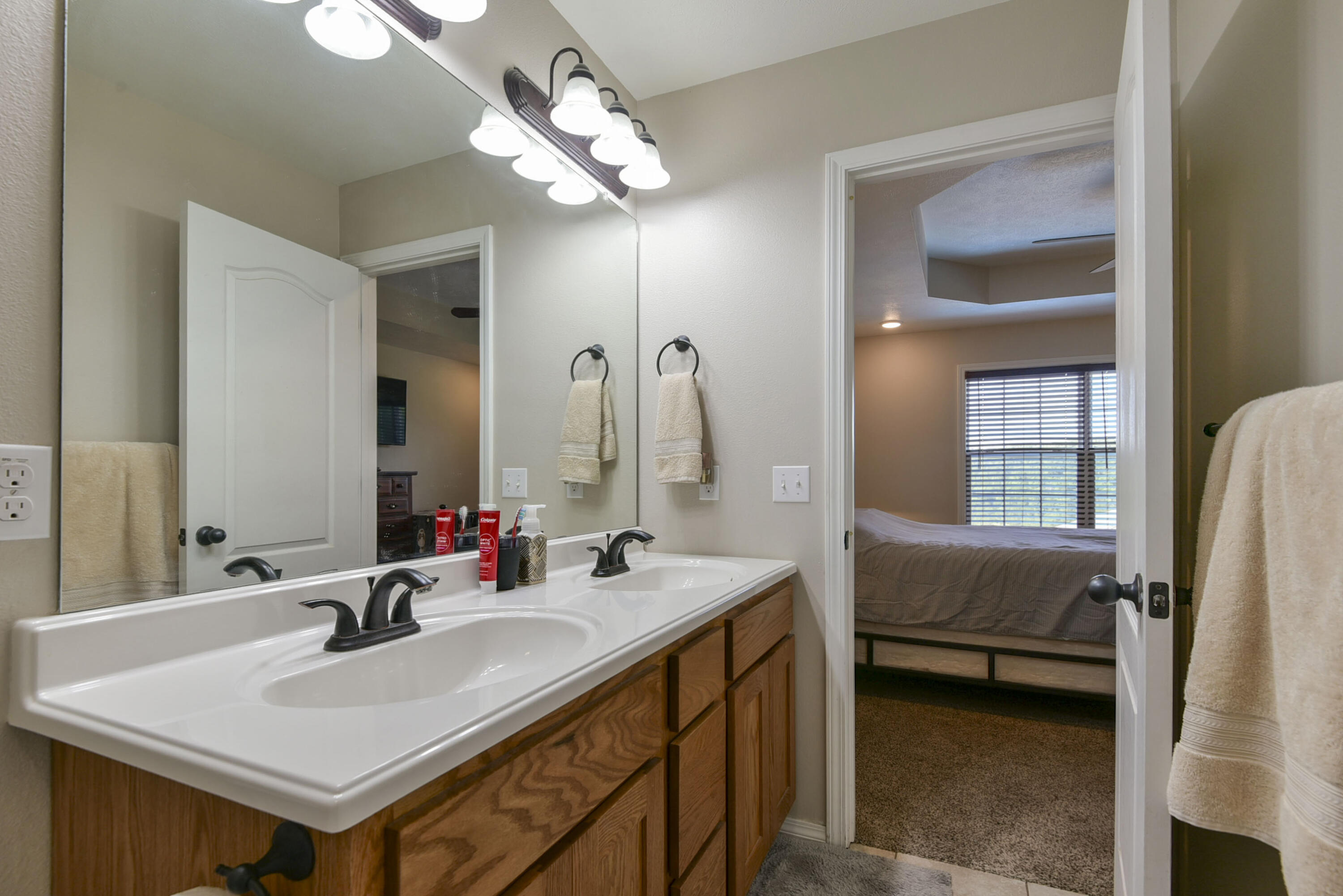 440 Spring Meadow Parkway Property Photo 27