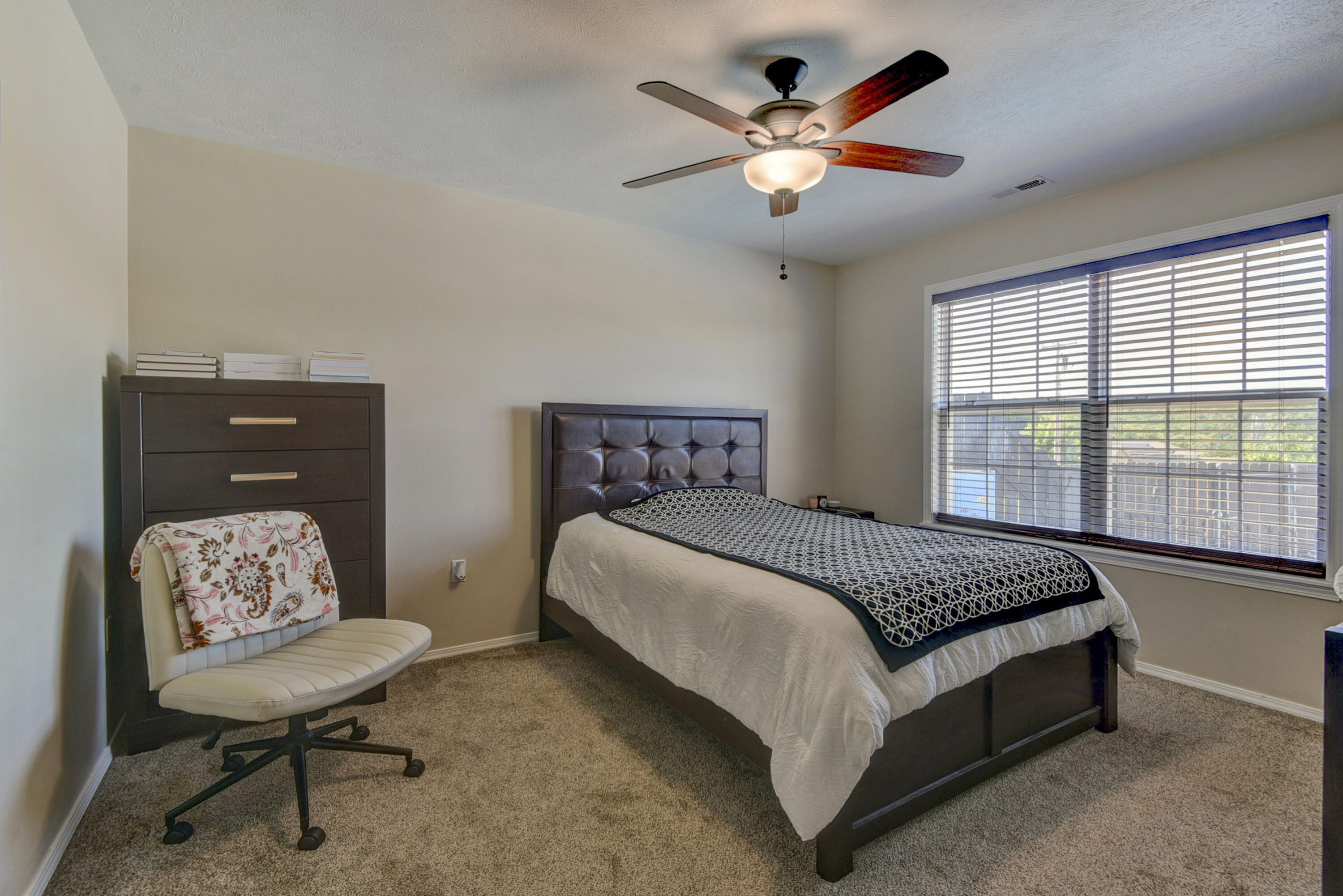 440 Spring Meadow Parkway Property Photo 32