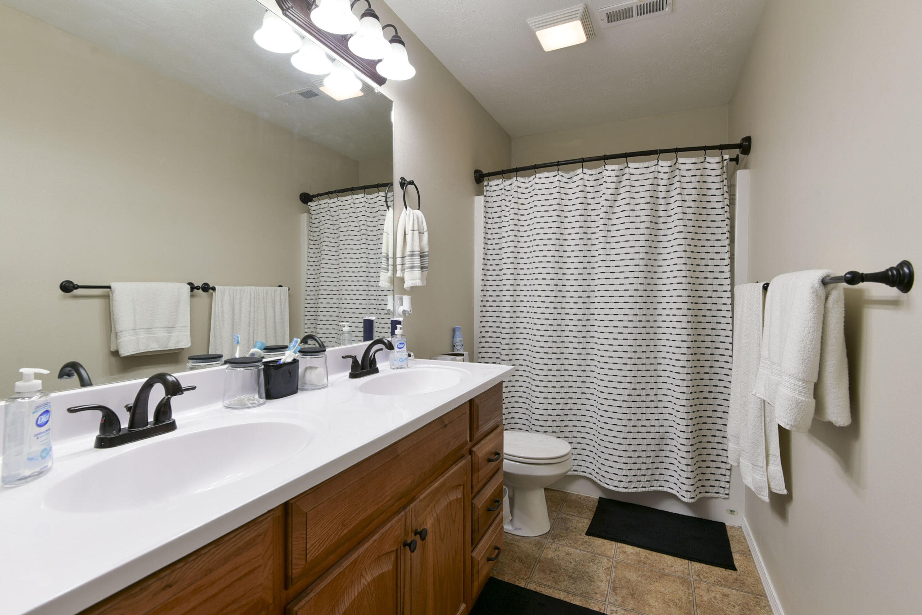 440 Spring Meadow Parkway Property Photo 33