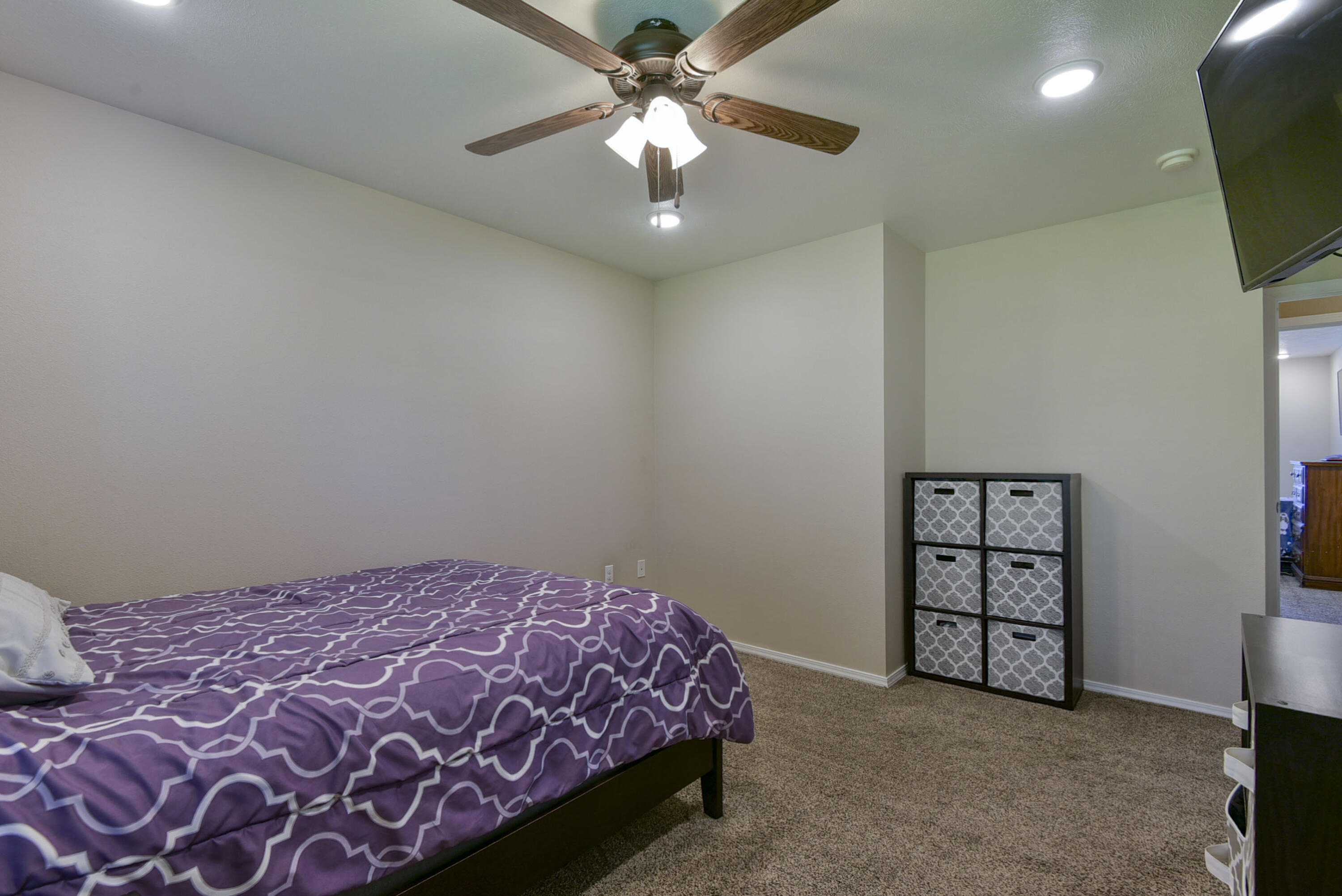 440 Spring Meadow Parkway Property Photo 34