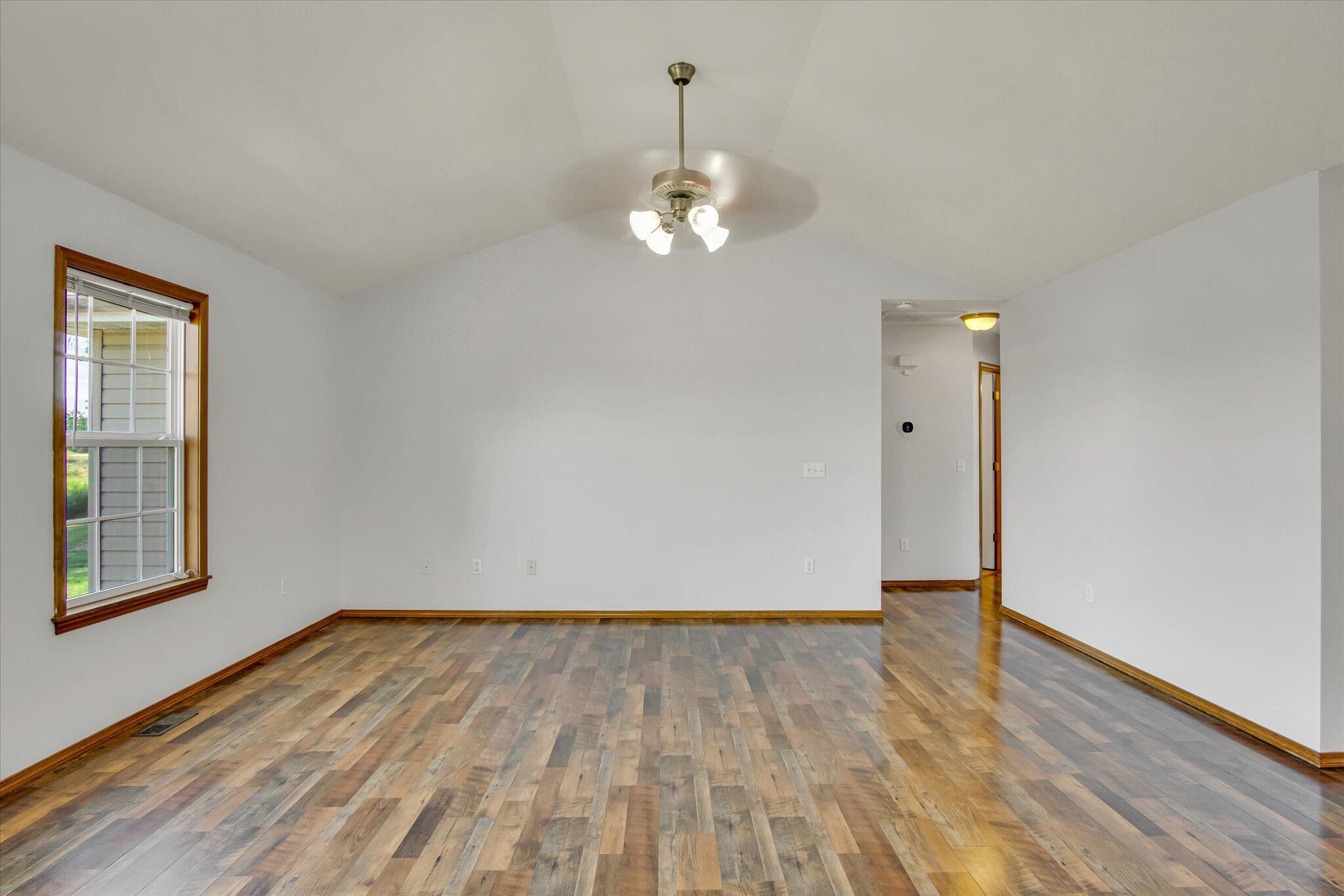 1603 West Robin Street Property Photo 8