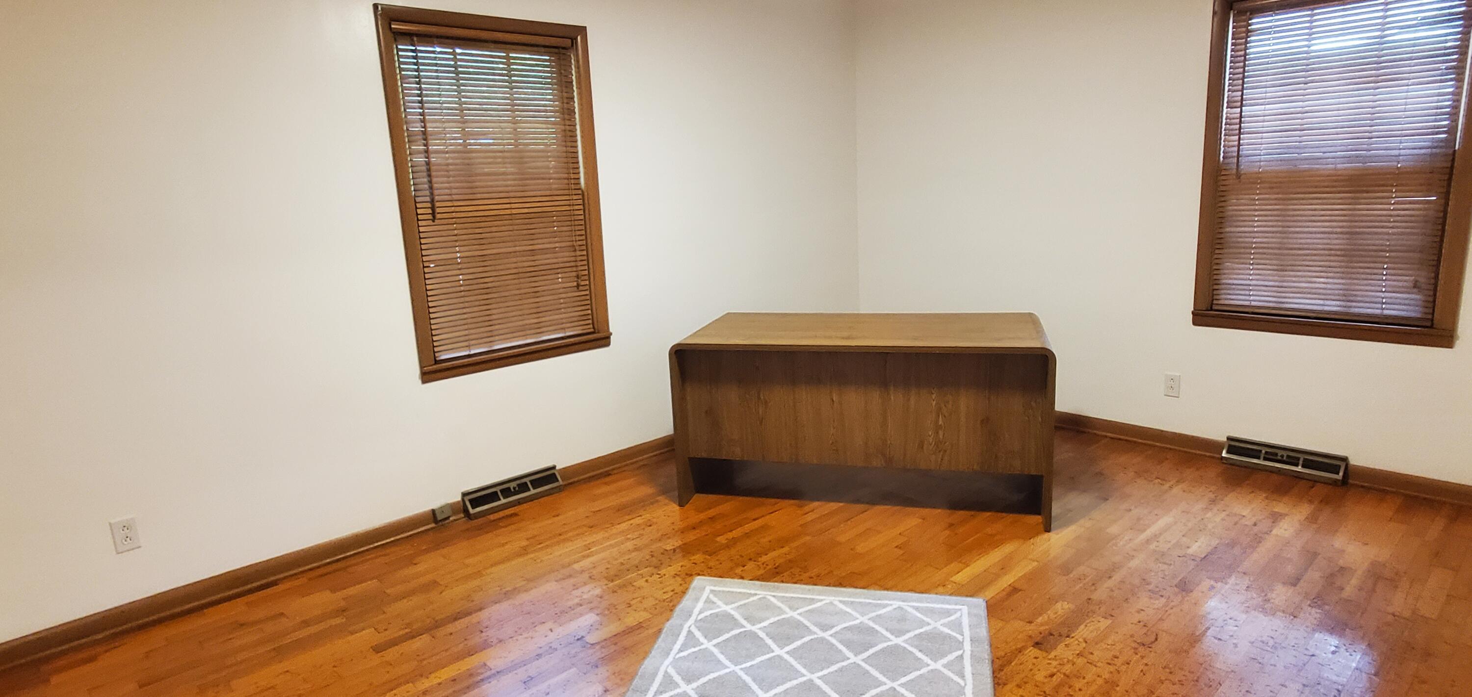 918 East Mcgee Street Property Photo 25