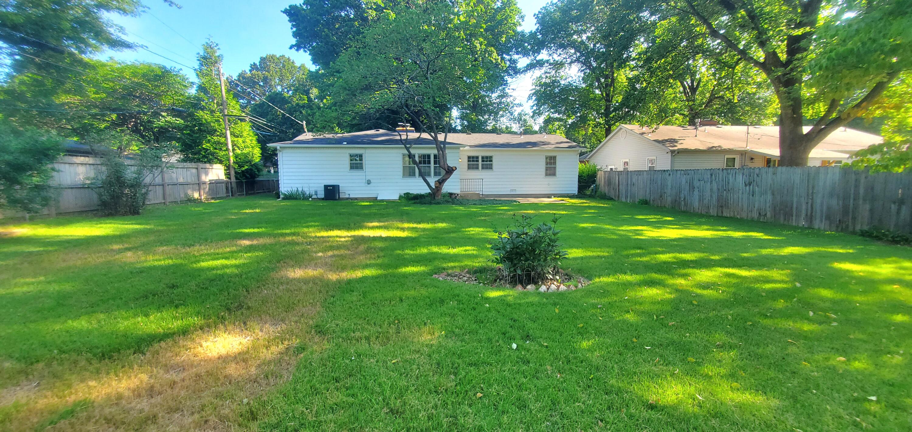 918 East Mcgee Street Property Photo 34