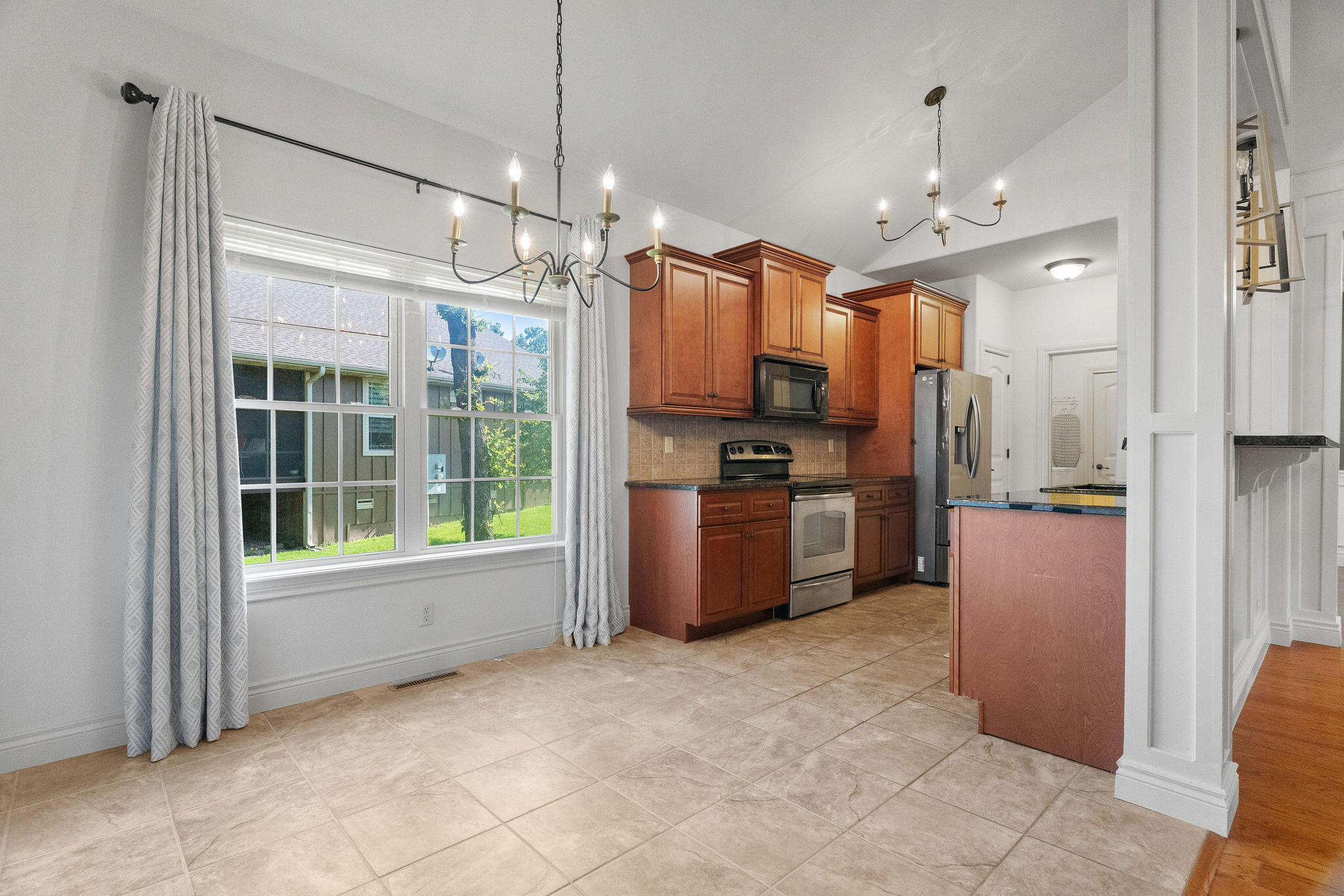 253 Cedar Glade Drive Property Photo 12