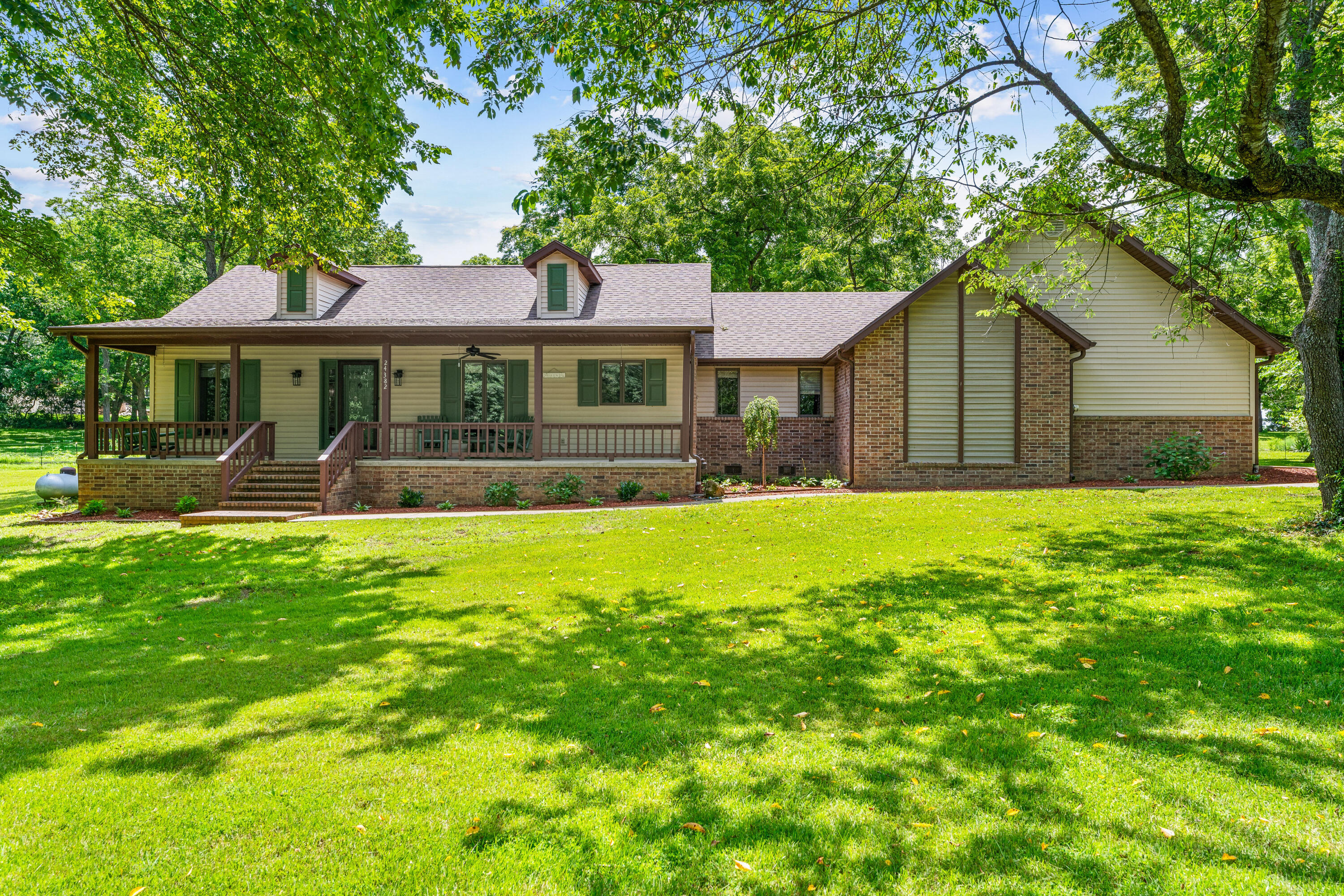 24382 Green Shores Drive Property Photo 1