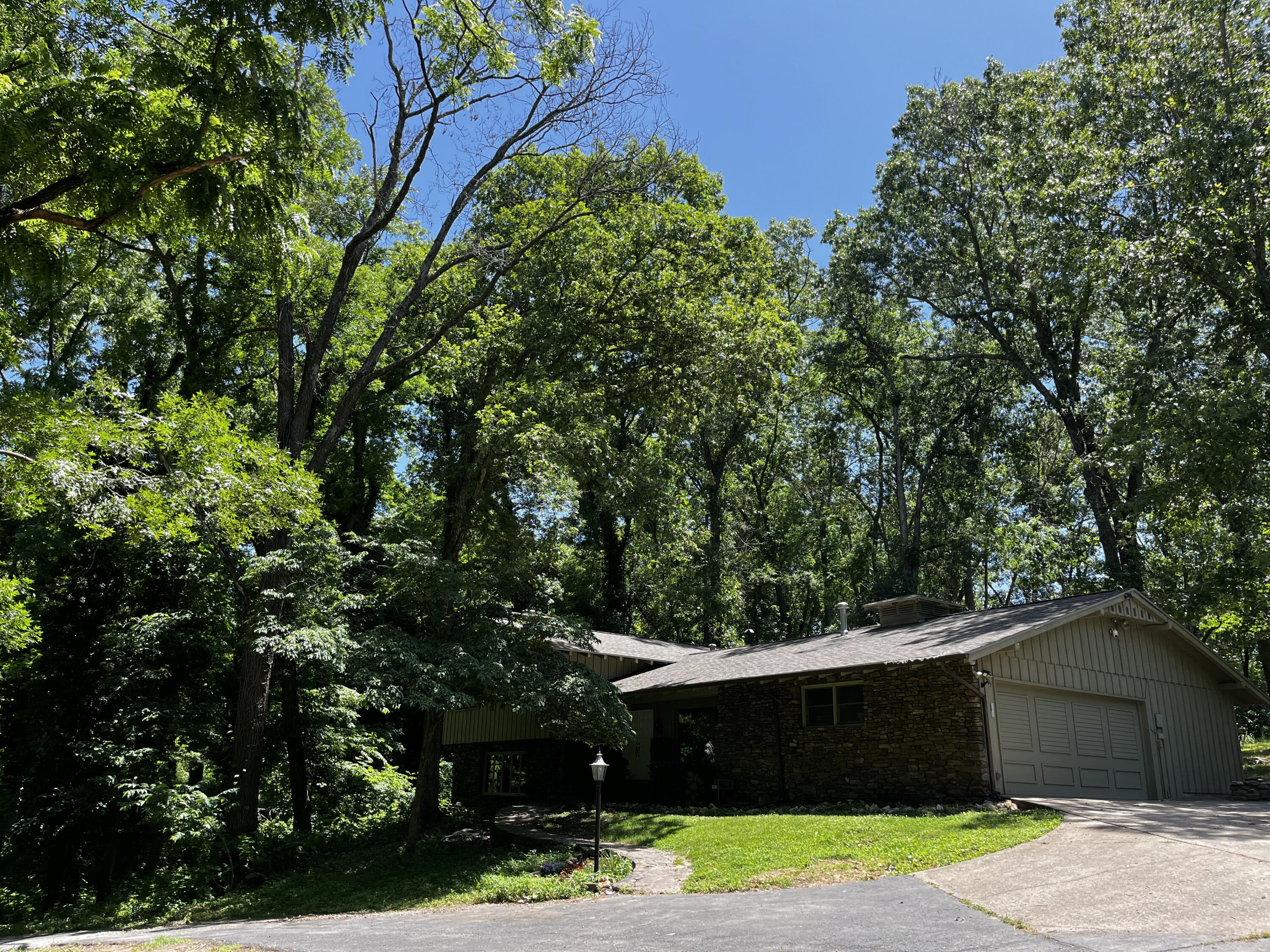 805 East 13th Street Property Photo 5