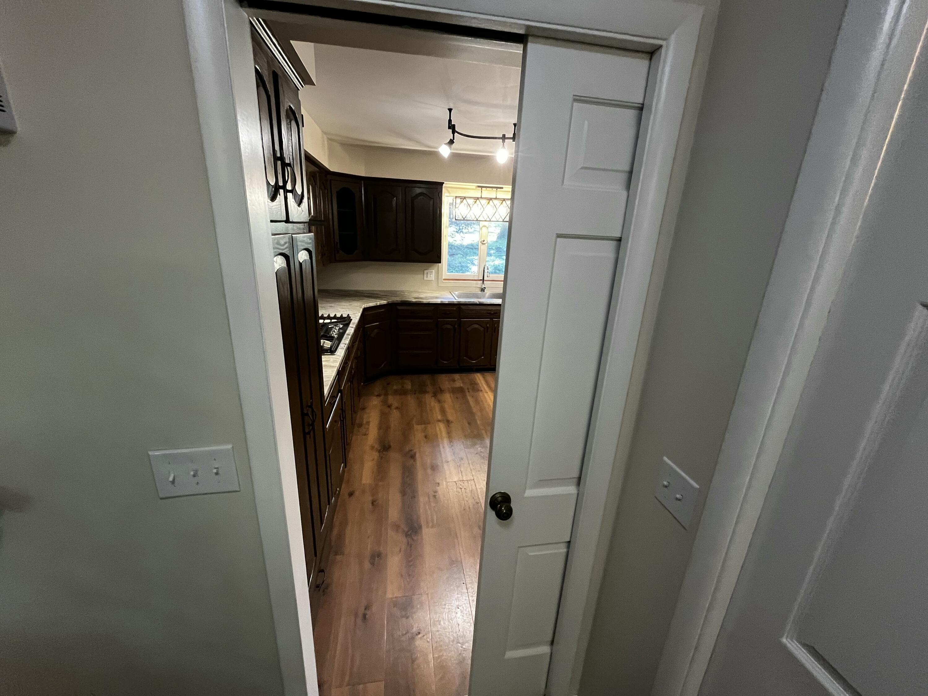 805 East 13th Street Property Photo 7