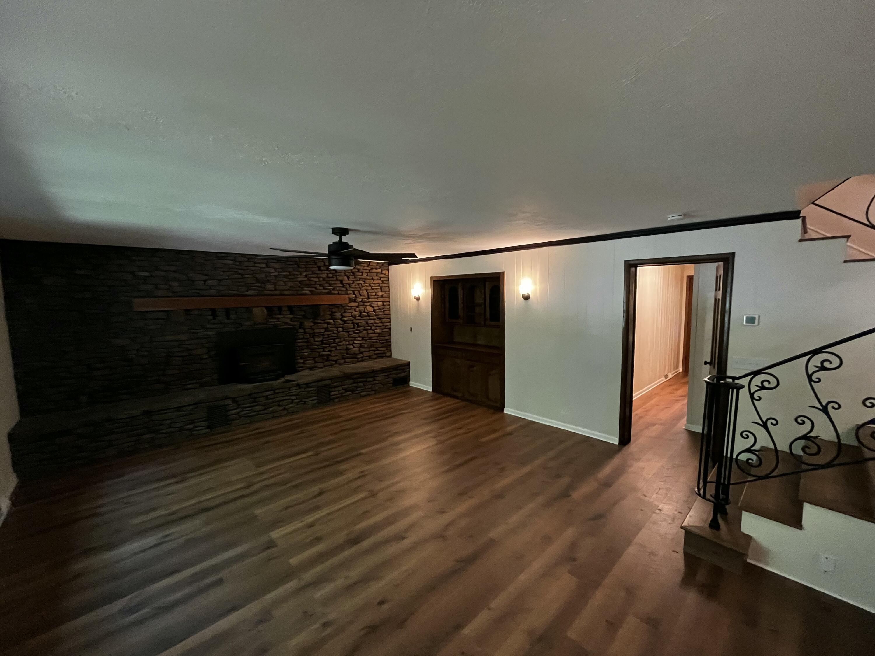 805 East 13th Street Property Photo 21