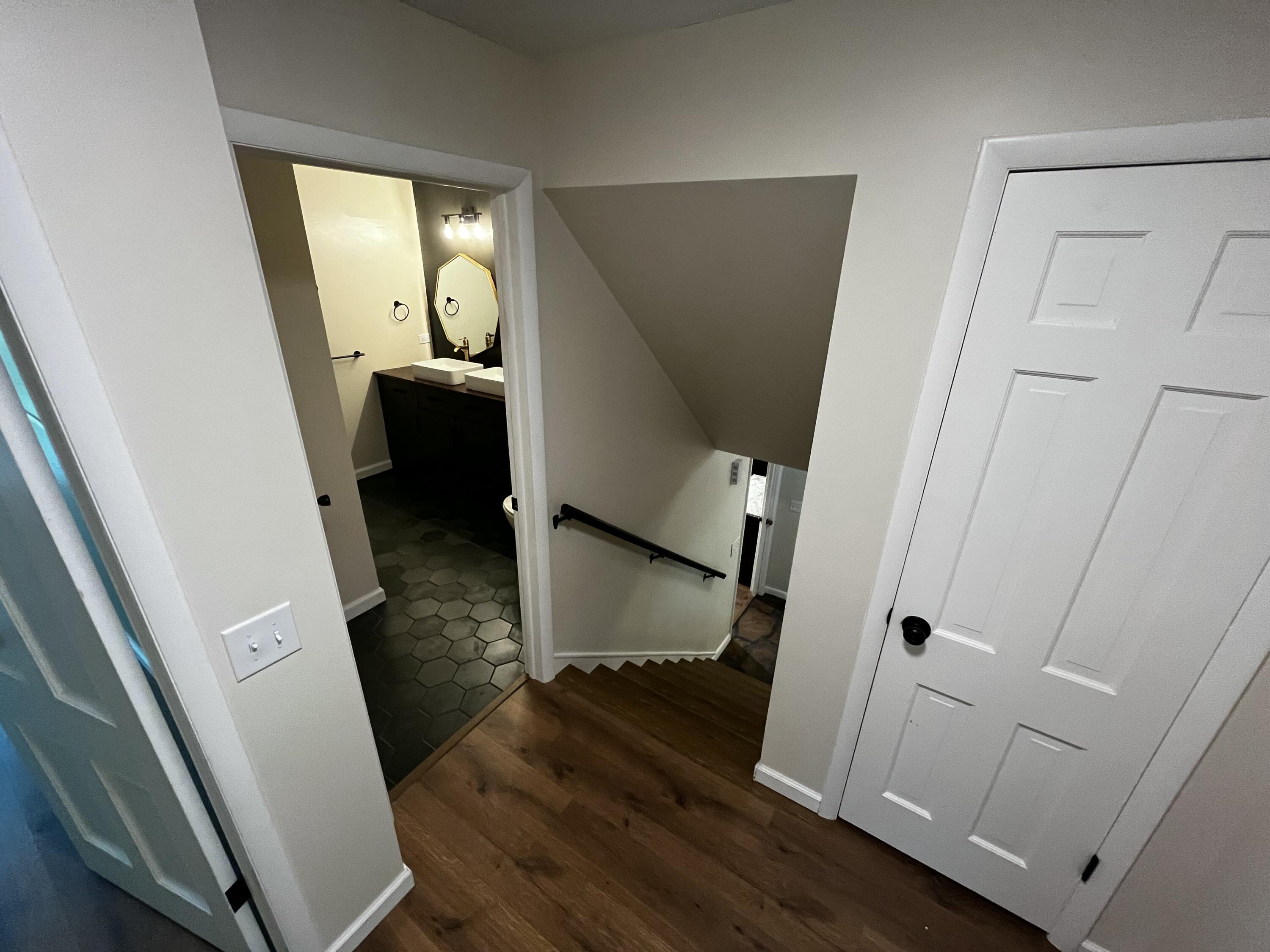 805 East 13th Street Property Photo 39