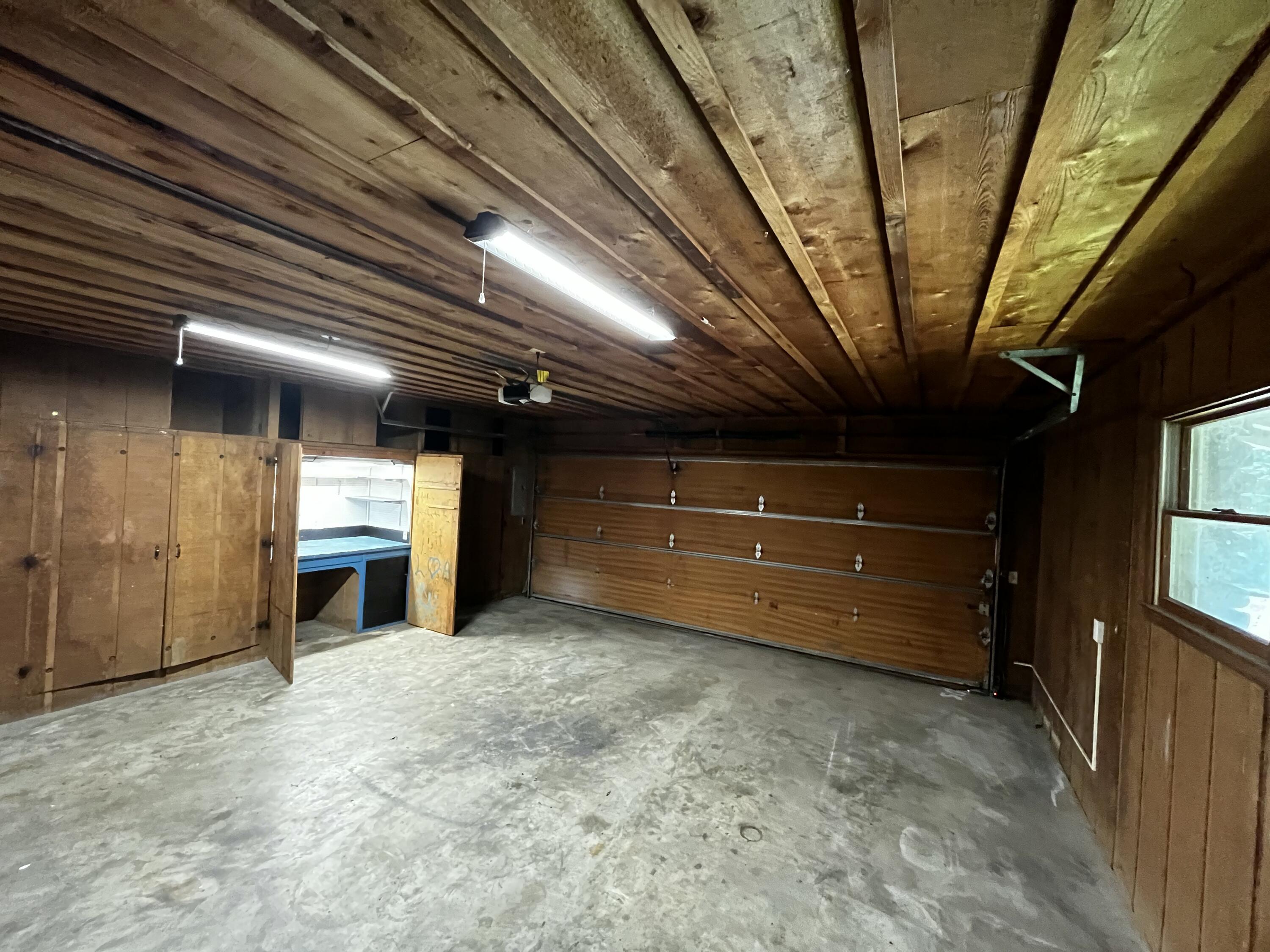 805 East 13th Street Property Photo 45