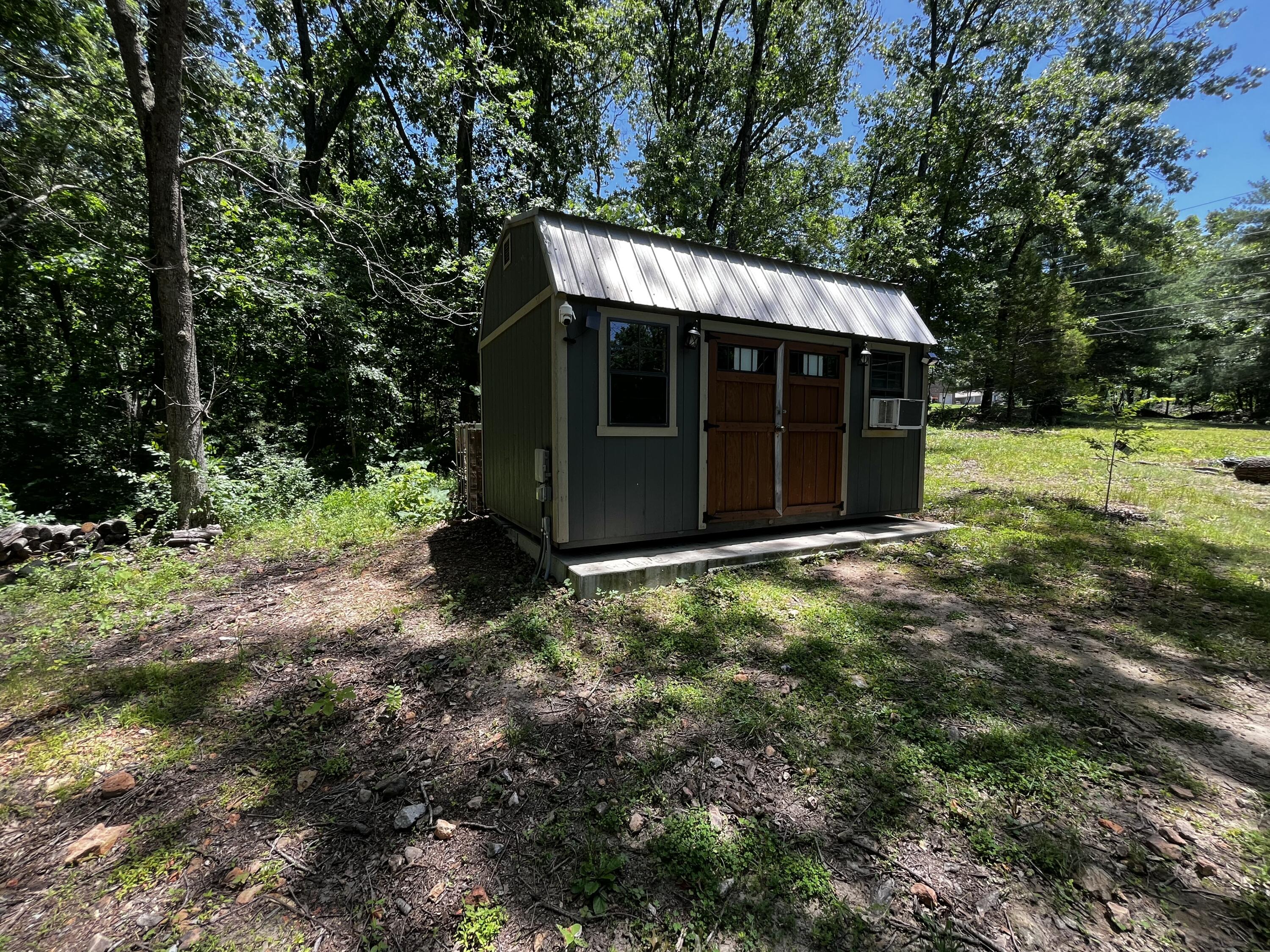 805 East 13th Street Property Photo 48