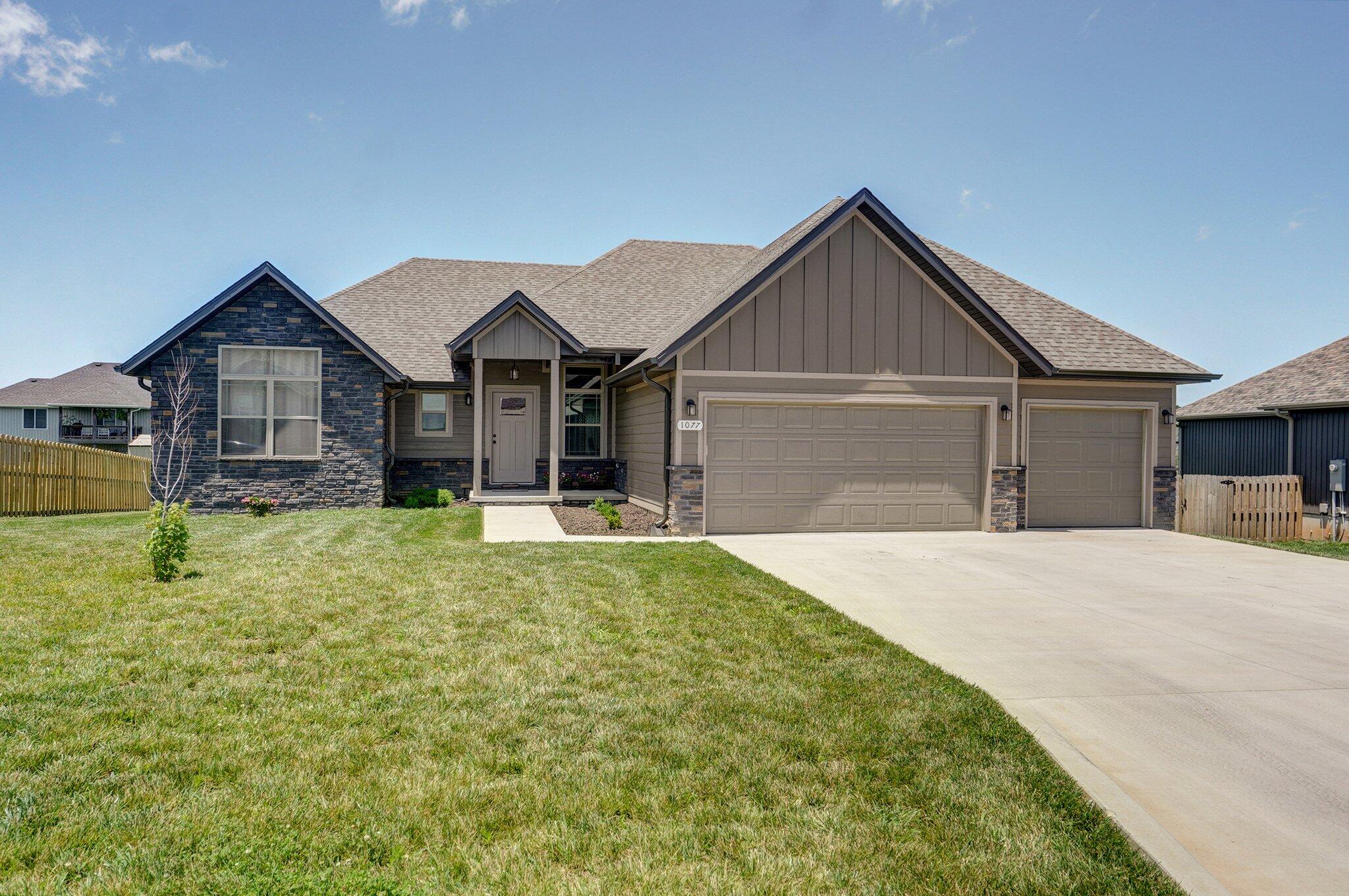 1077 South Gettysburg Lp Property Photo 1
