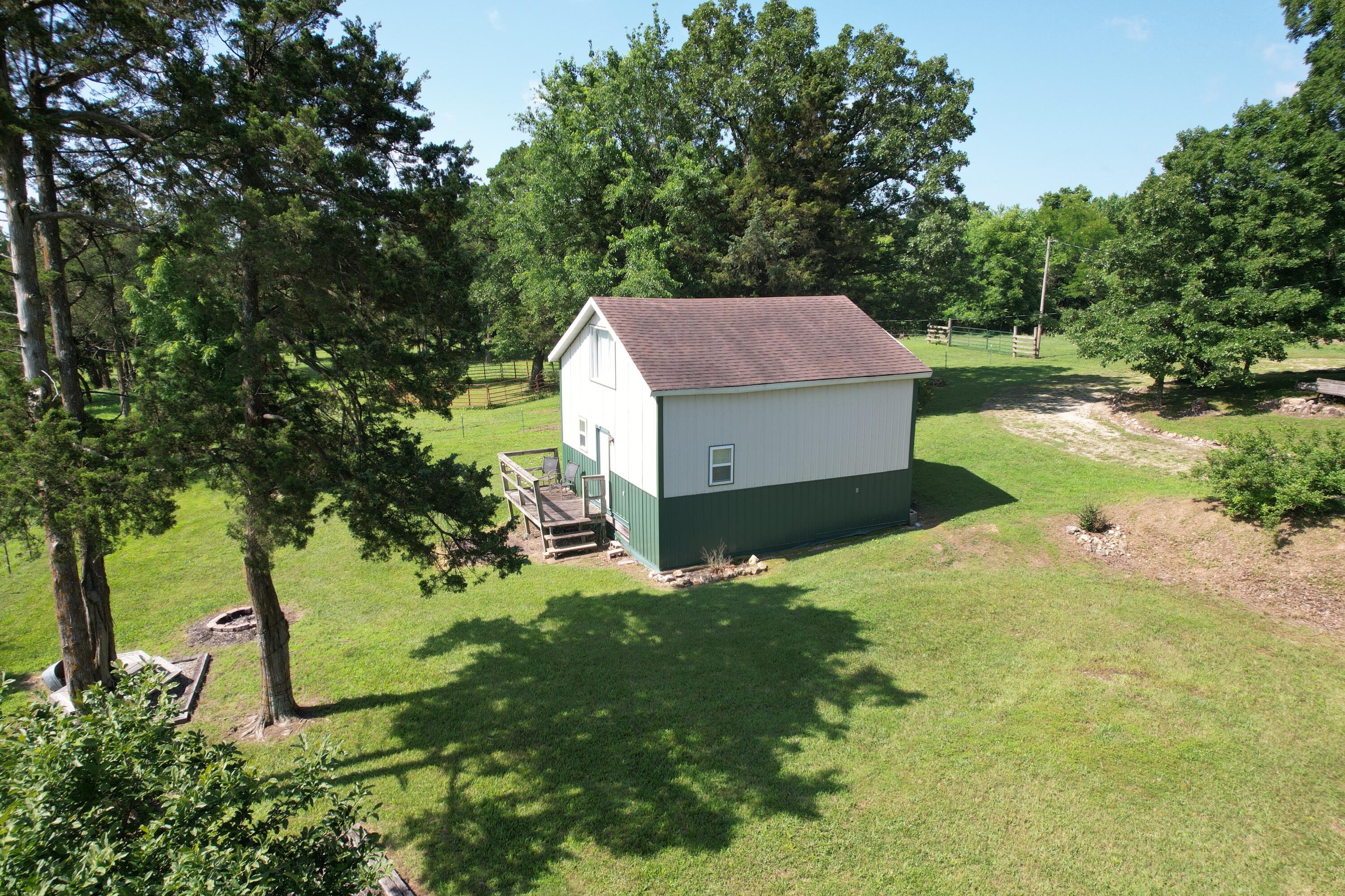 20 Easy Lane Property Photo 2