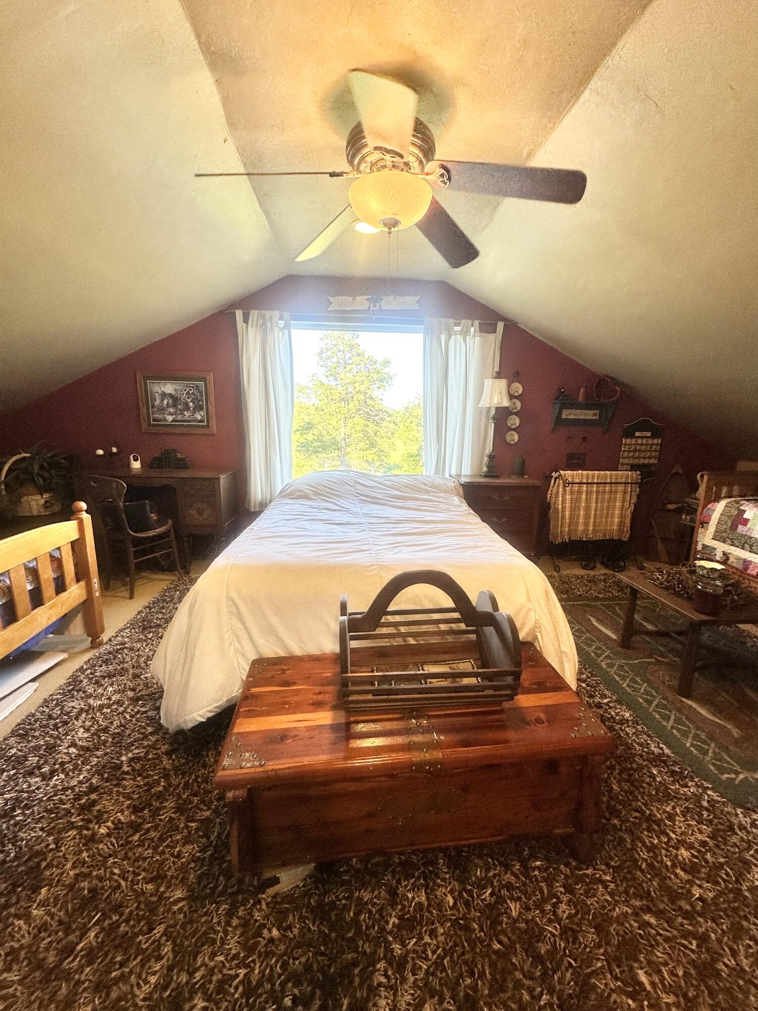20 Easy Lane Property Photo 18