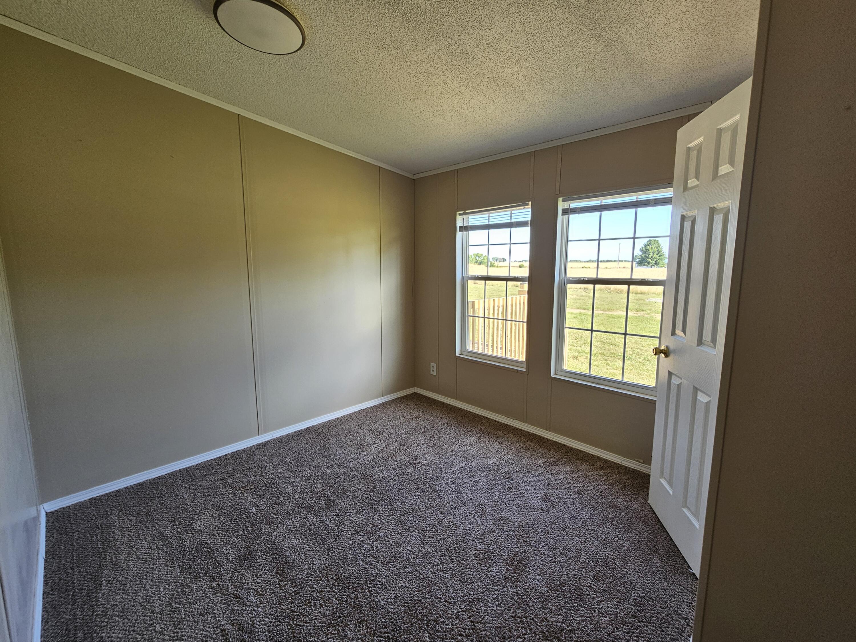 205 College Street Property Photo 19