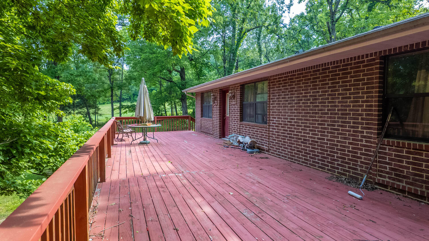 2048 County Road 27 Property Photo 9