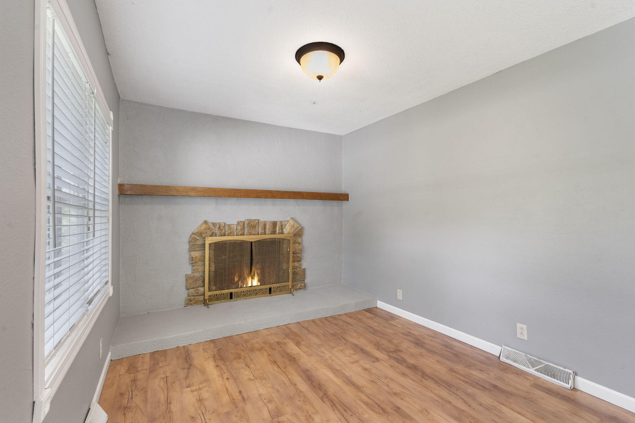 6618 State Hwy 13 Property Photo 4
