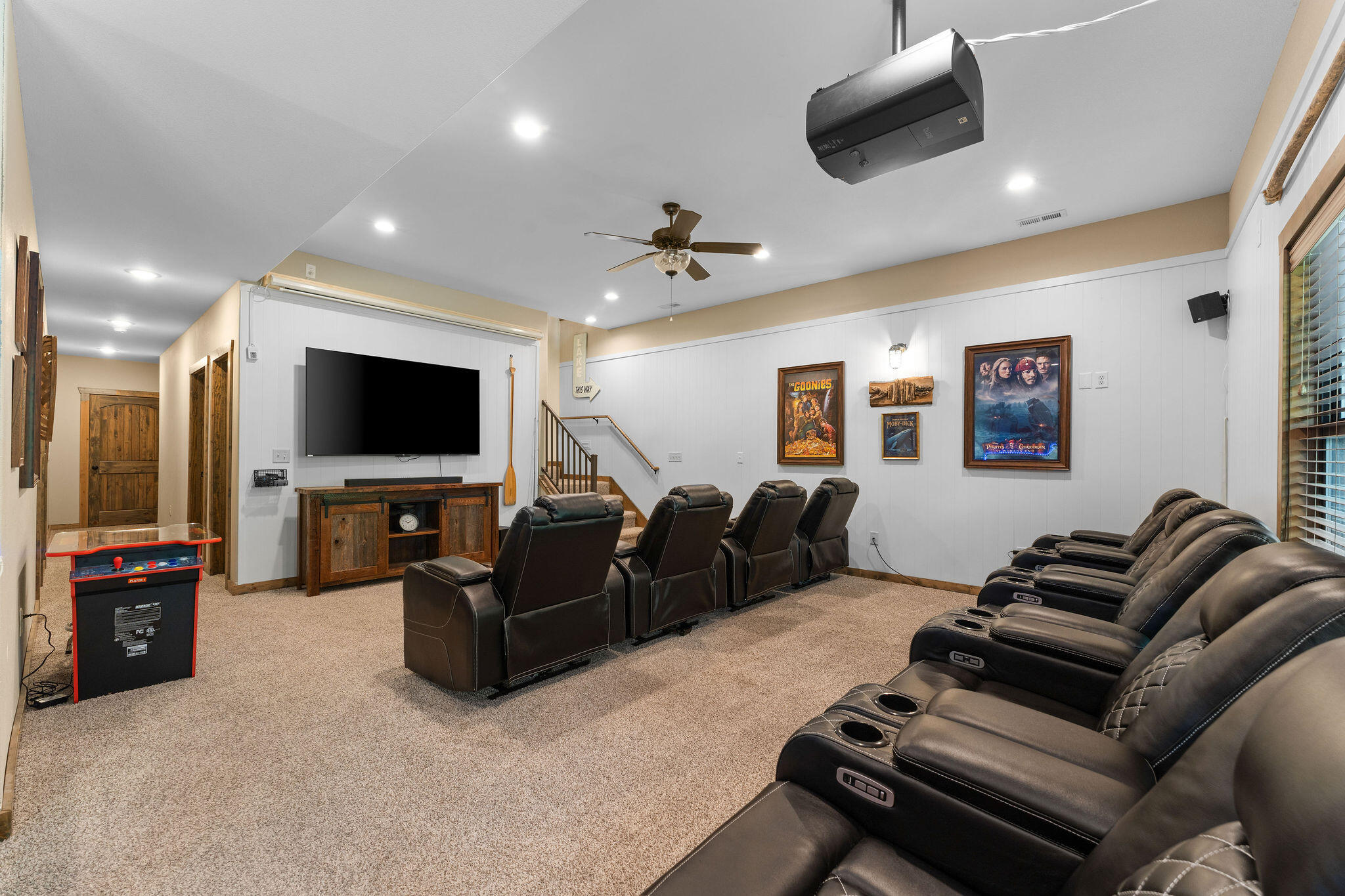 26 Cave Lane Property Photo 16