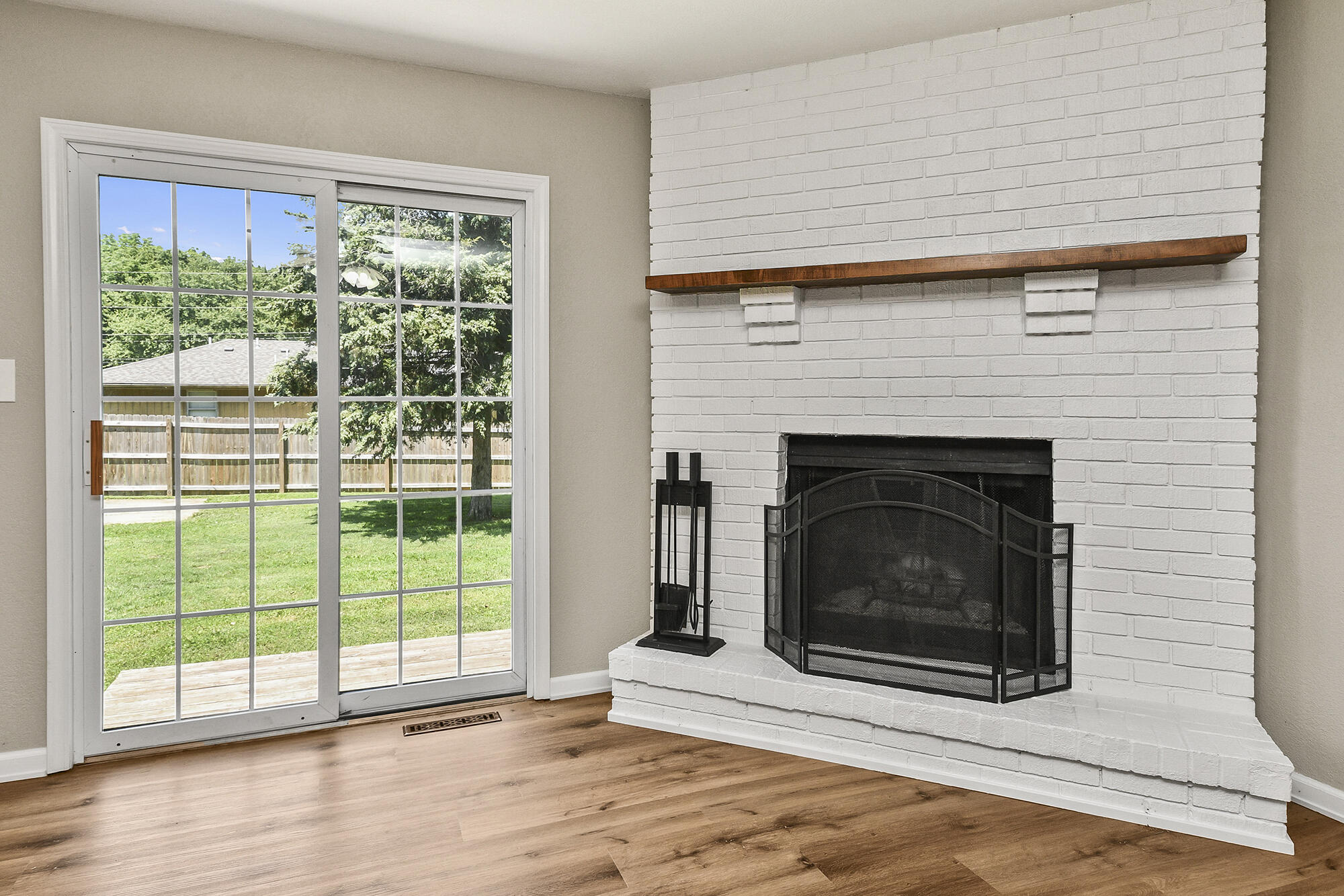 3539 South Walnut Hill Drive Property Photo 10