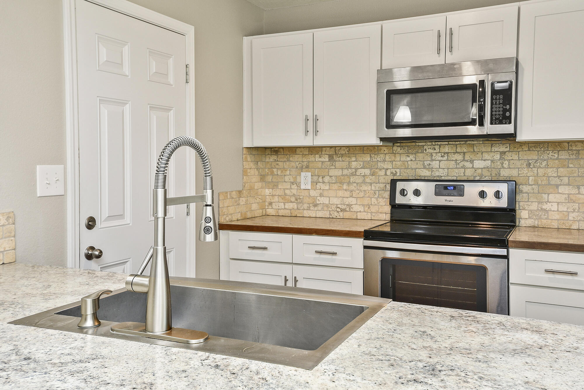 3539 South Walnut Hill Drive Property Photo 17