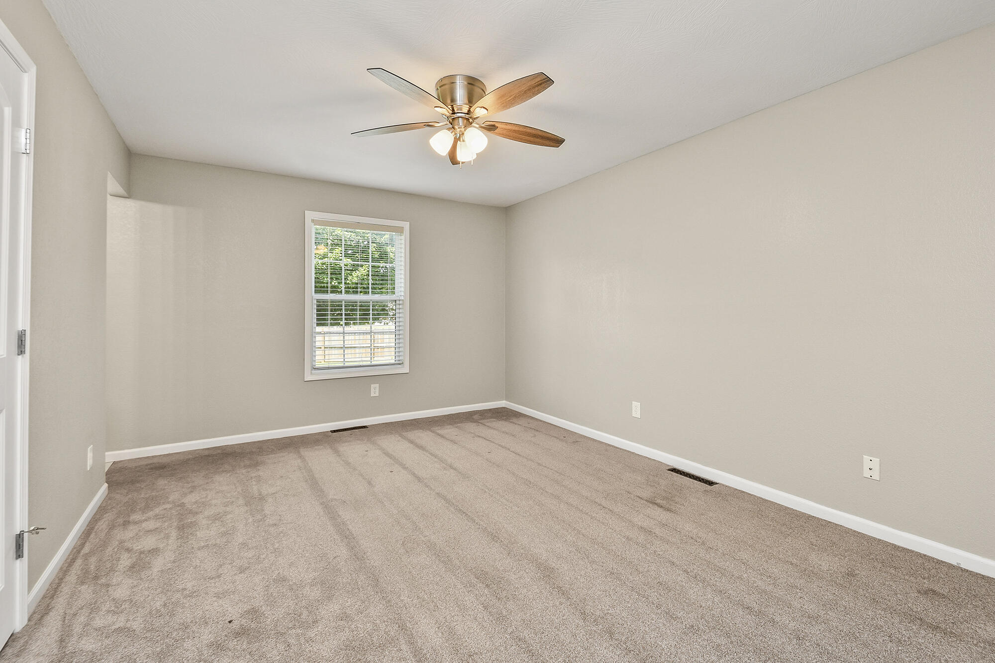 3539 South Walnut Hill Drive Property Photo 19