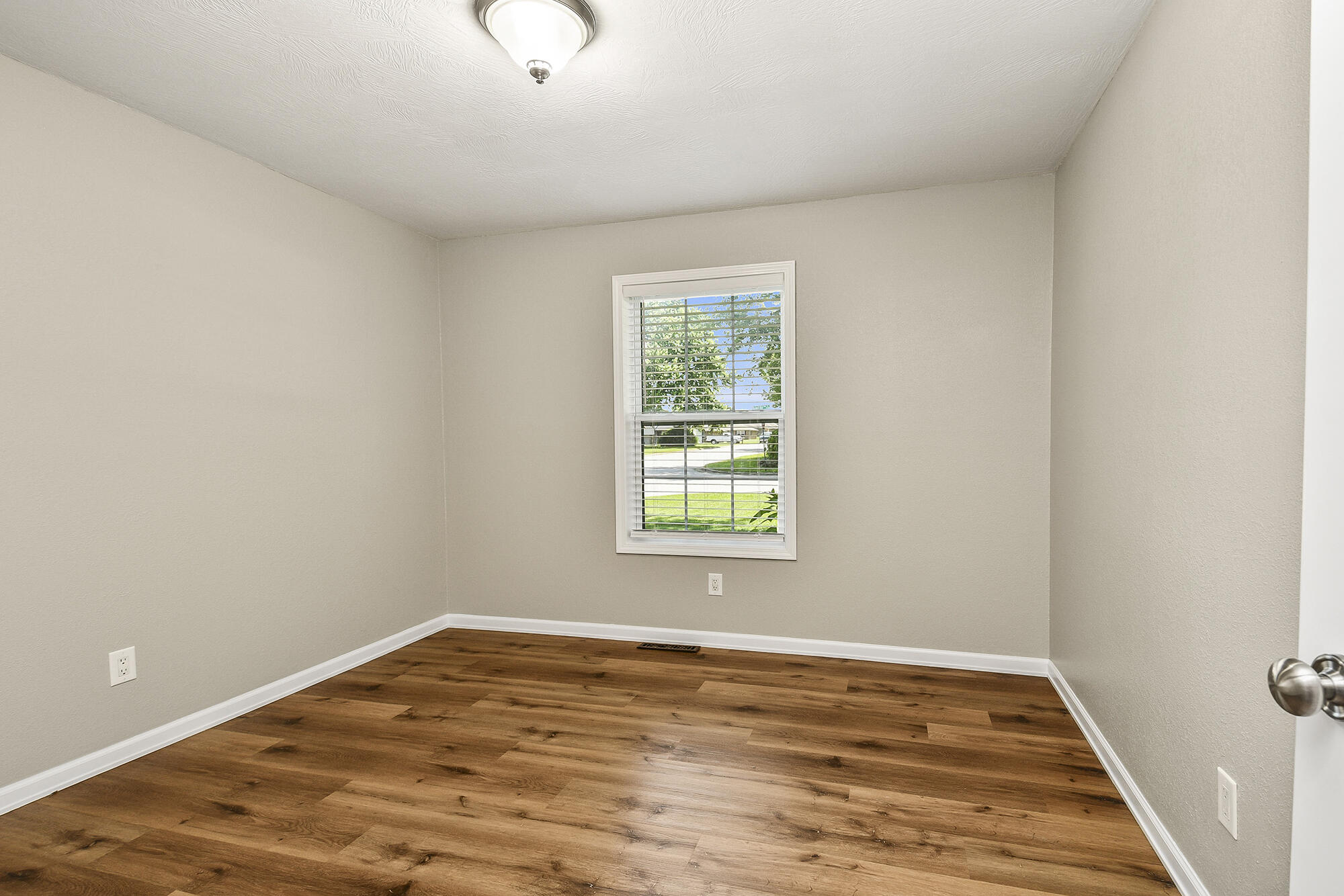 3539 South Walnut Hill Drive Property Photo 24