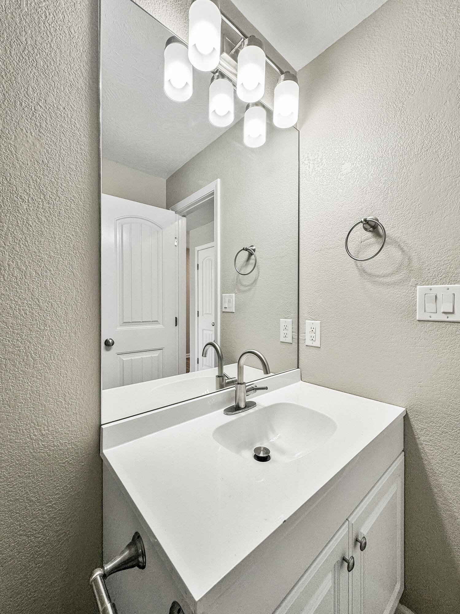 3539 South Walnut Hill Drive Property Photo 30