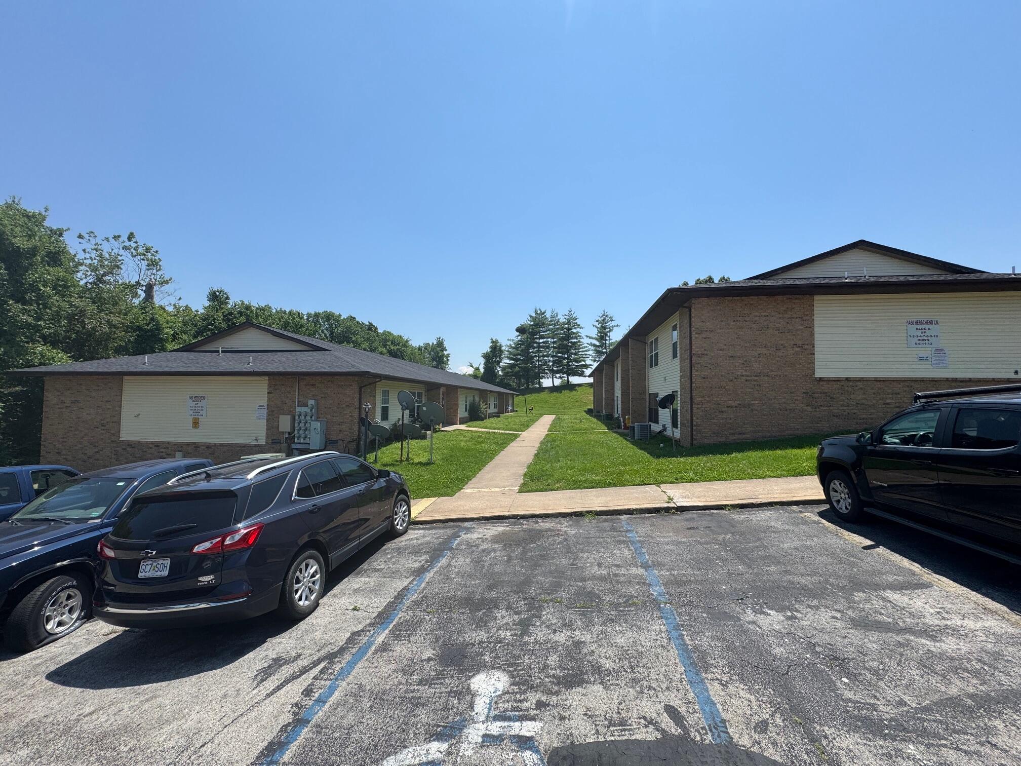 1450 Herschend Lane Property Photo 13