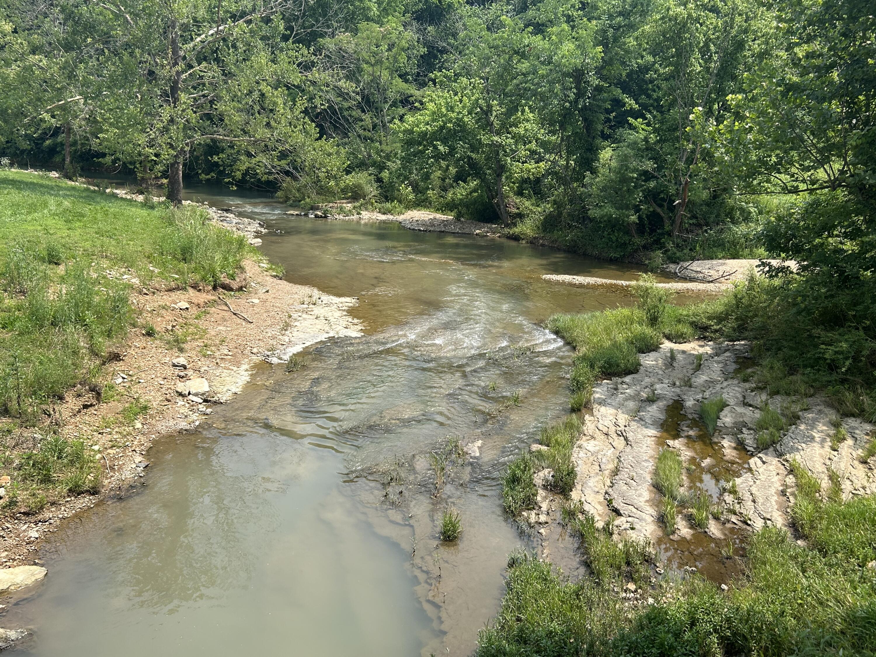 000 Gin Hill Road Property Photo 2