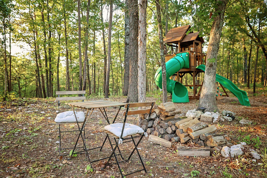 000 C-228 Tract #3 Property Photo 47