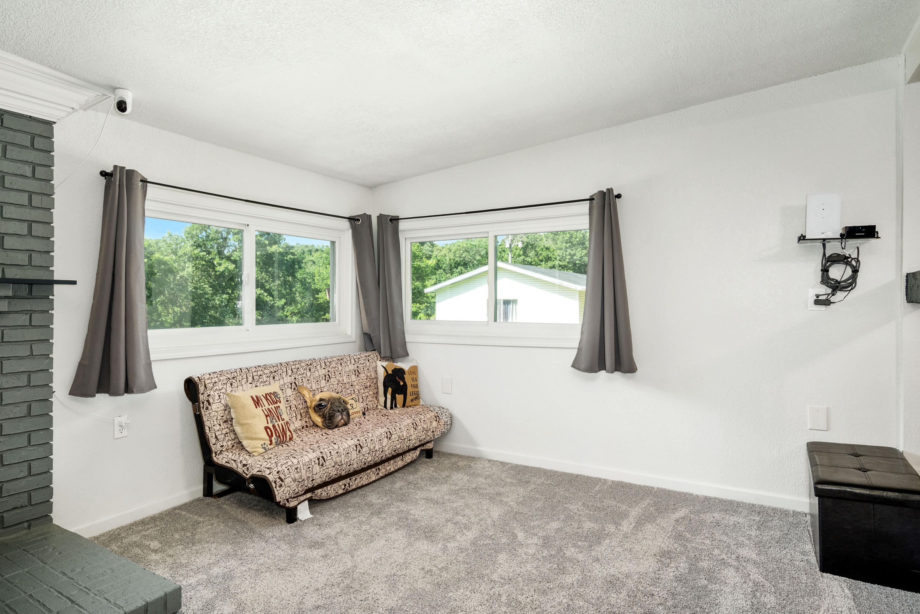 13805 Hickory Drive Property Photo 6