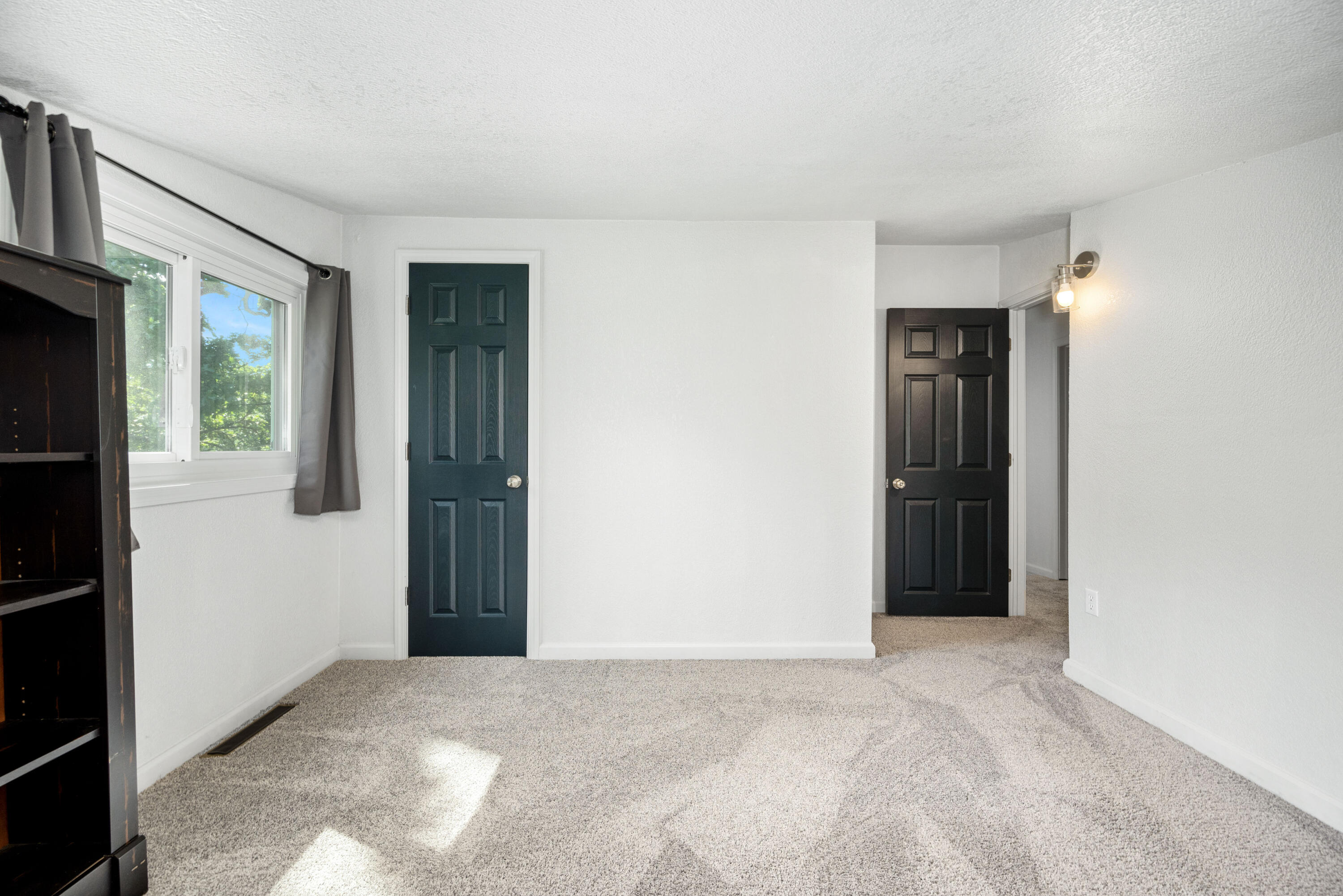 13805 Hickory Drive Property Photo 23