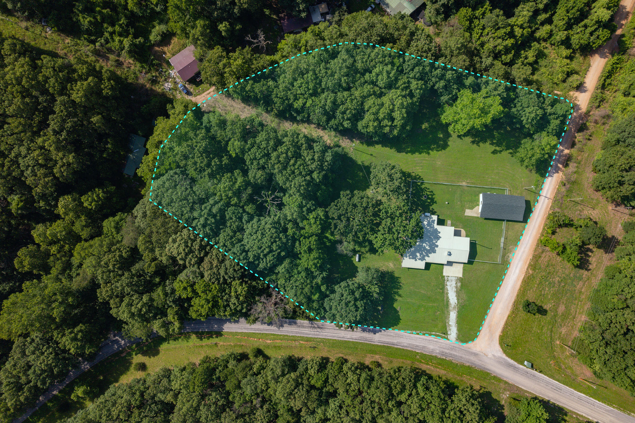 13805 Hickory Drive Property Photo 39