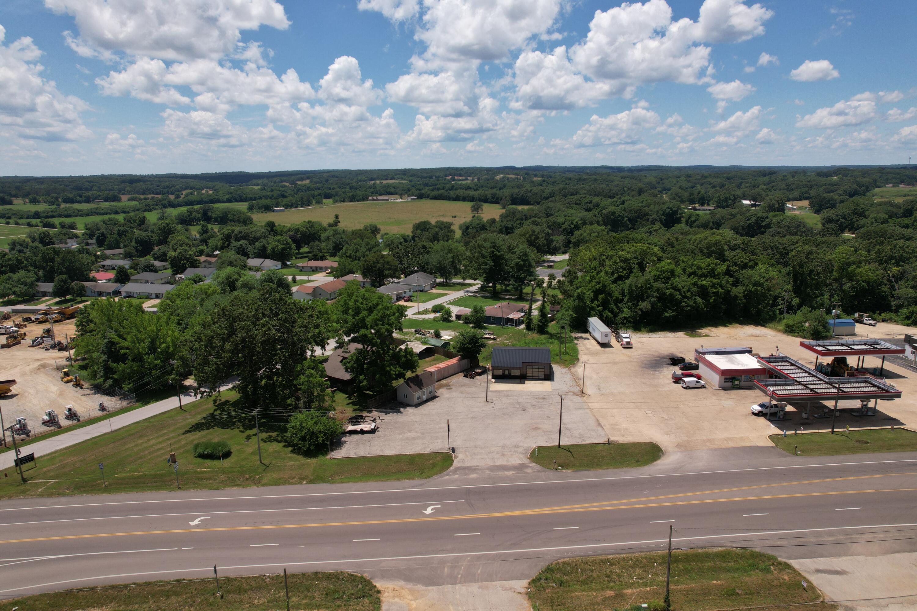 1677 South Us Highway 63 Property Photo 35
