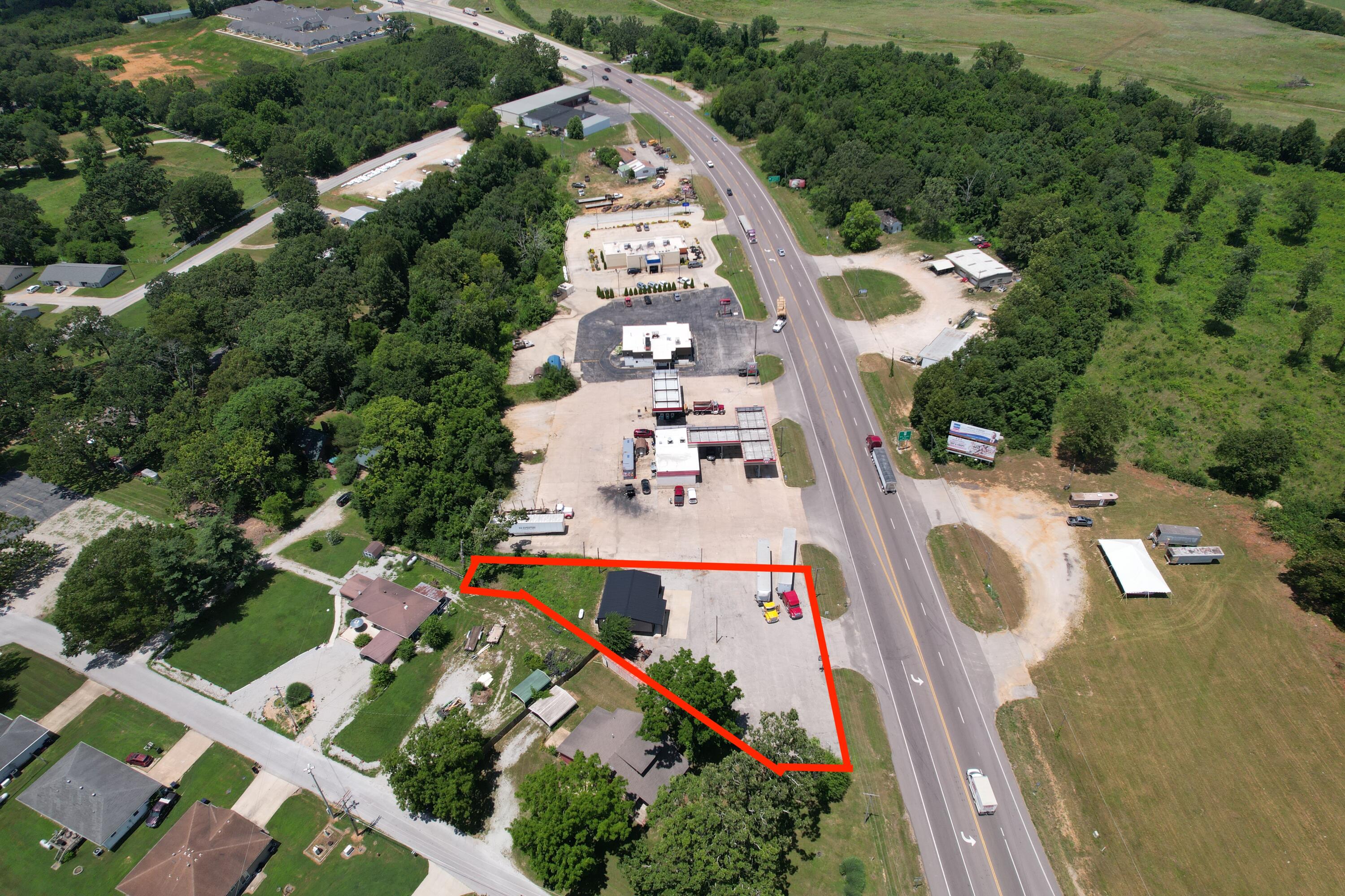 1677 South Us Highway 63 Property Photo 39
