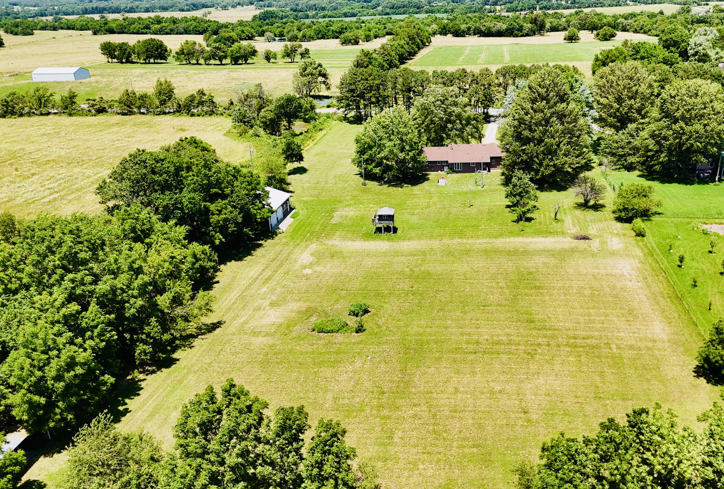 5773 Highway 37 Property Photo 24