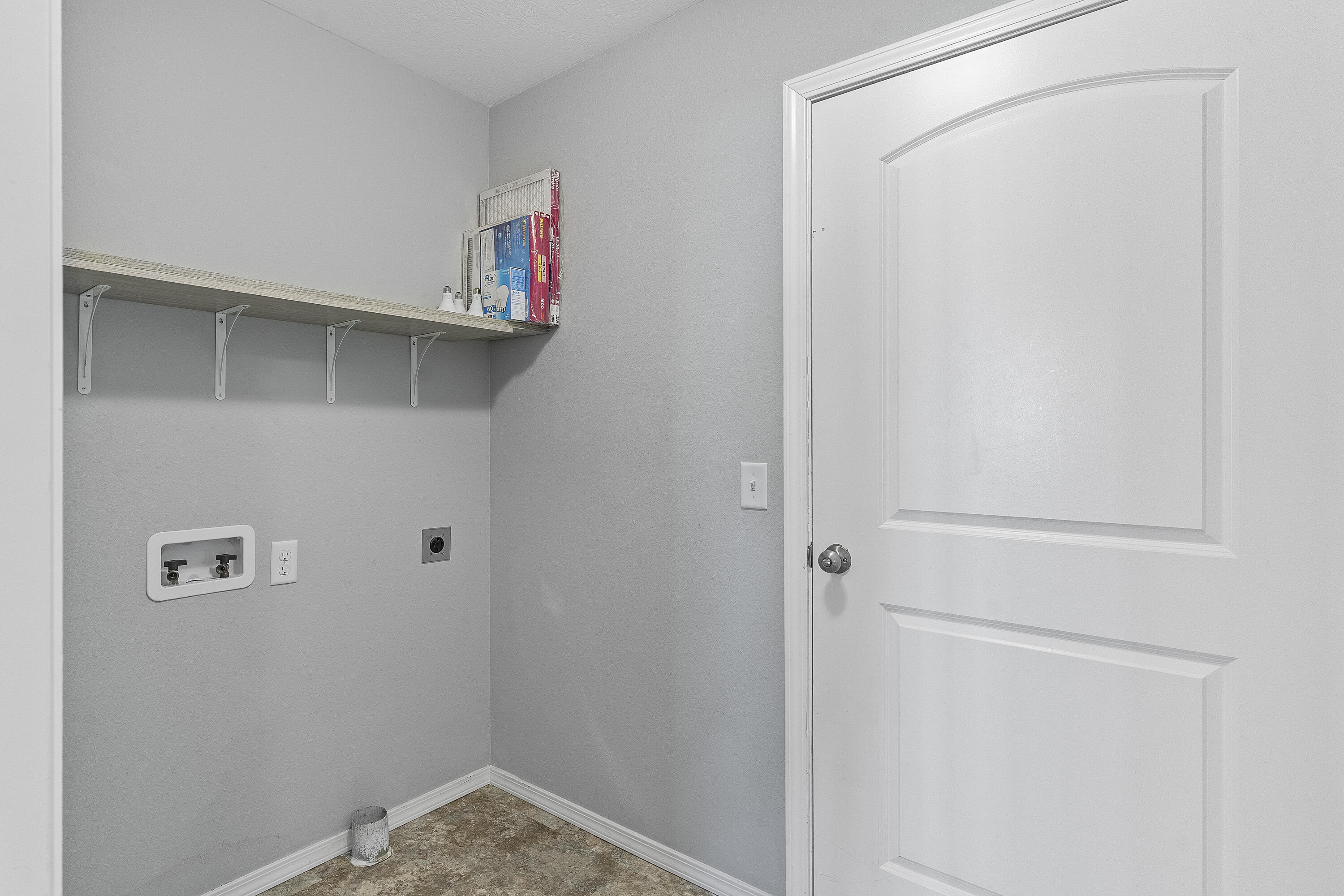 1331 South Venice Avenue Property Photo 14