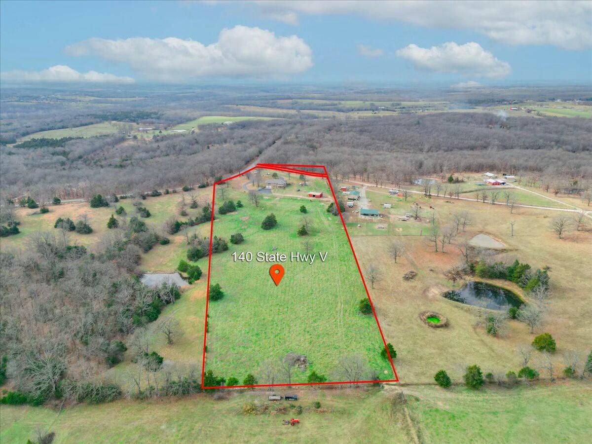 140 State Highway V Property Photo 15