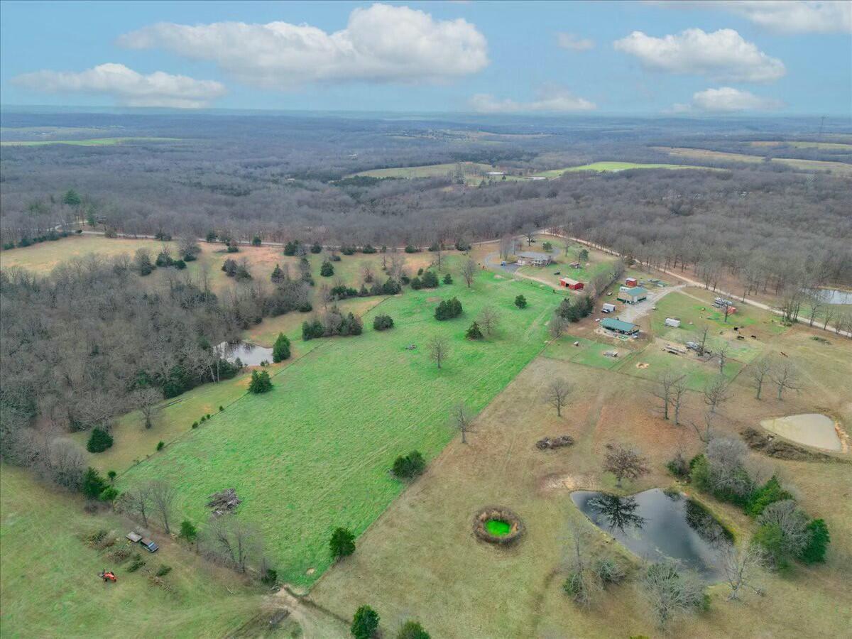 140 State Highway V Property Photo 16