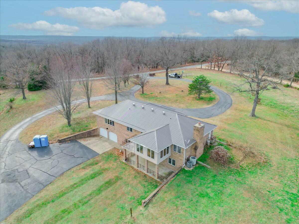 140 State Highway V Property Photo 19