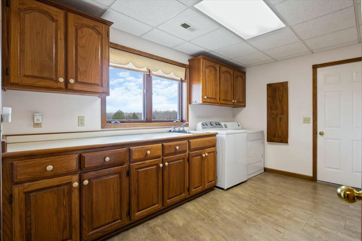 140 State Highway V Property Photo 49
