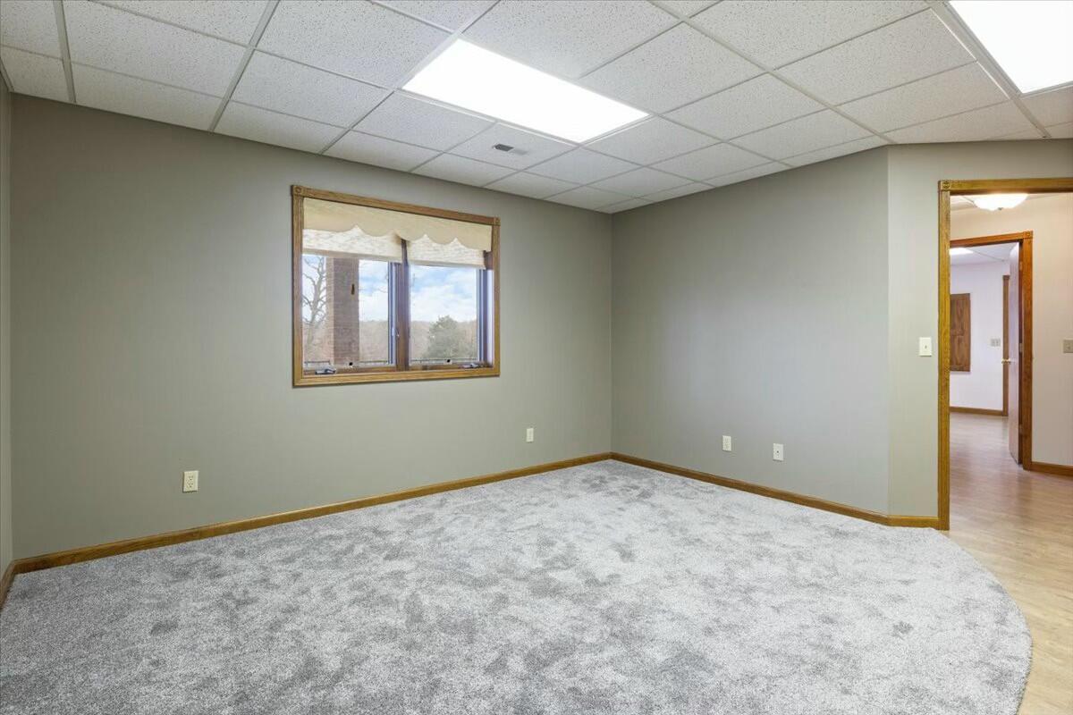 140 State Highway V Property Photo 55