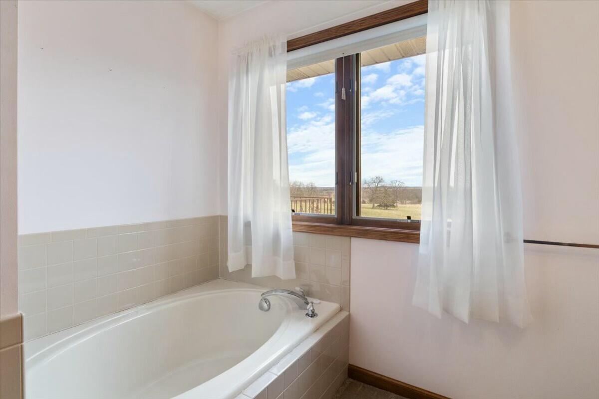 140 State Highway V Property Photo 76