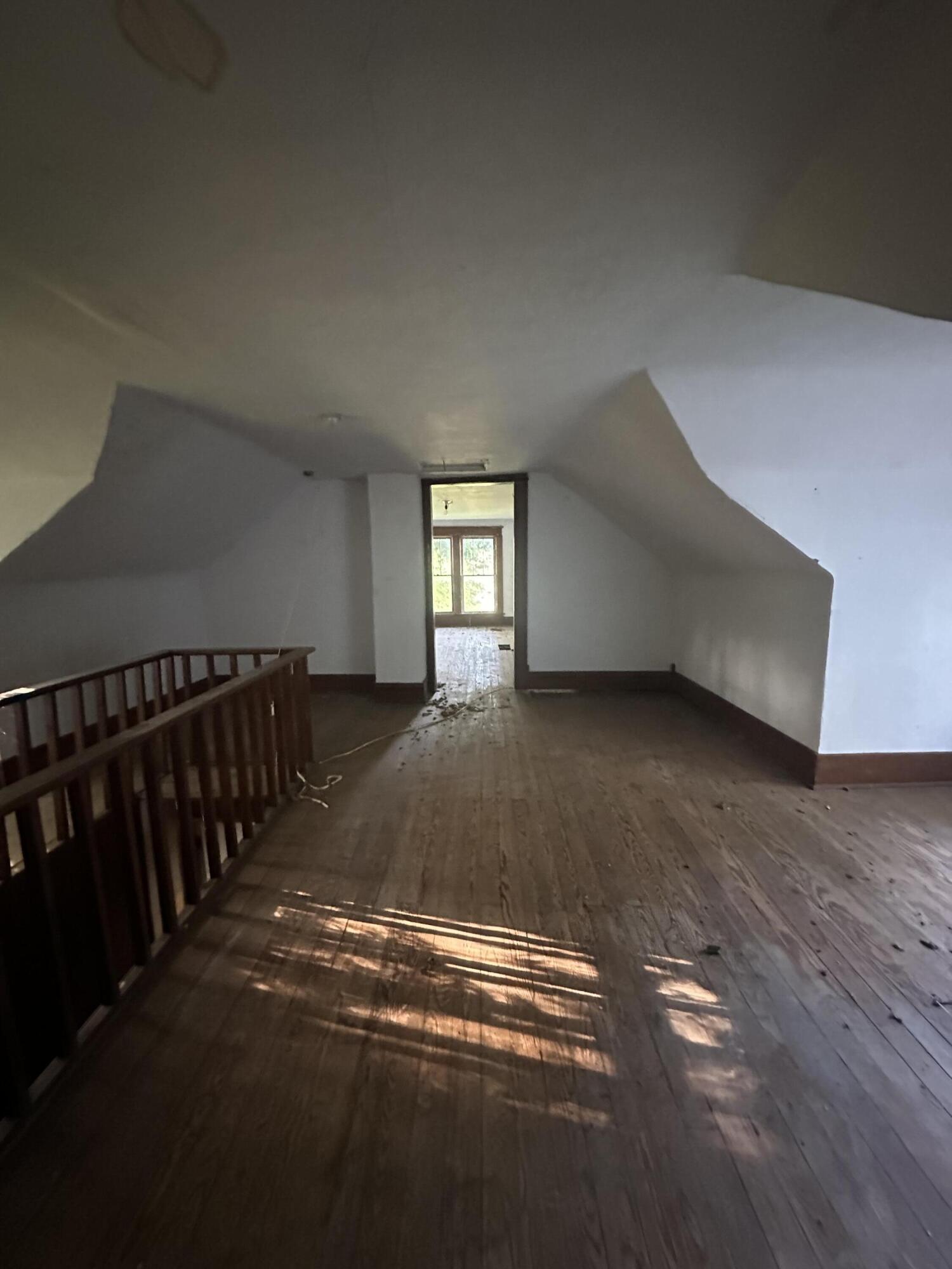 5143 Farm Road 2000 Property Photo 14