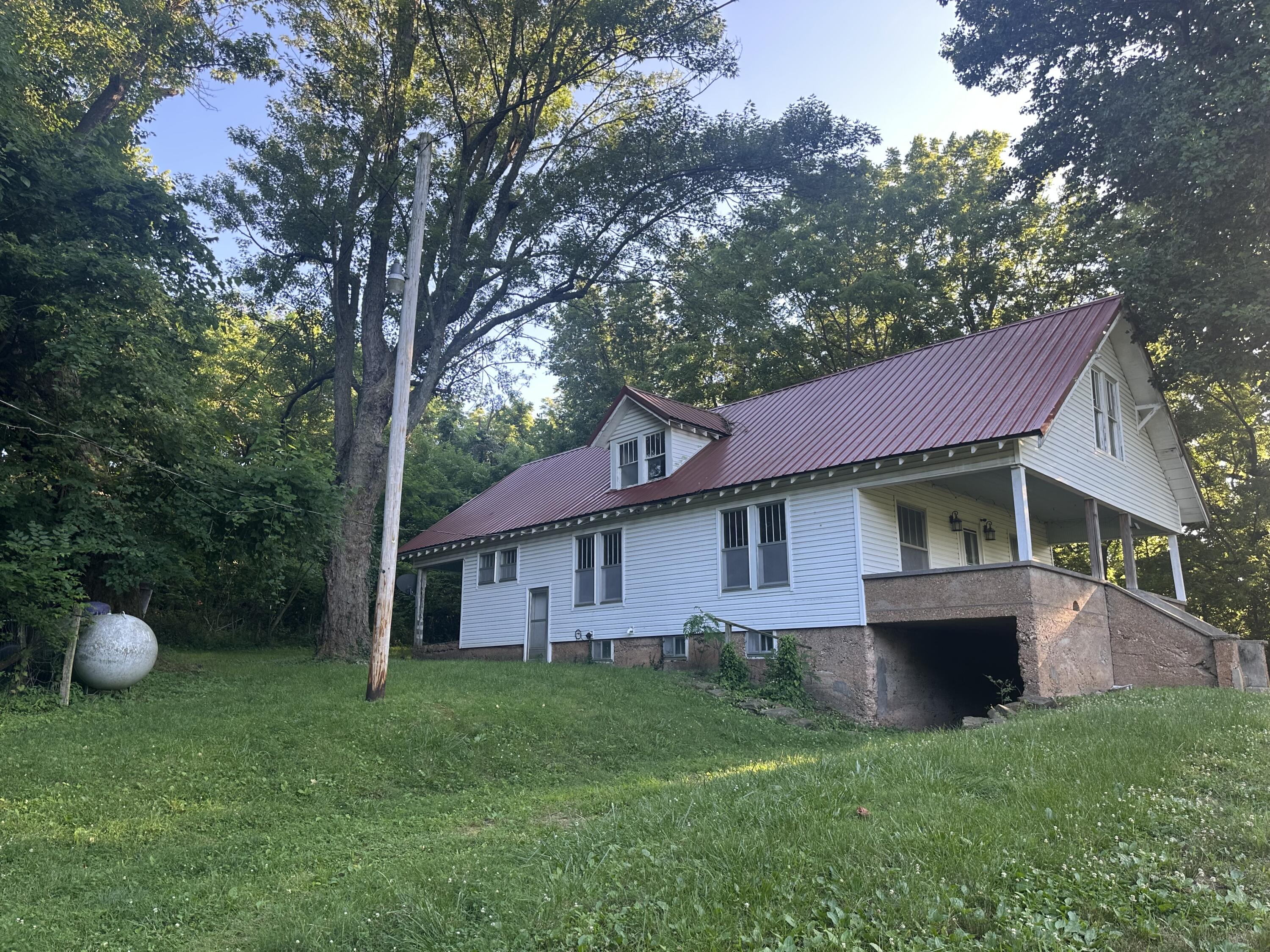 5143 Farm Road 2000 Property Photo 16