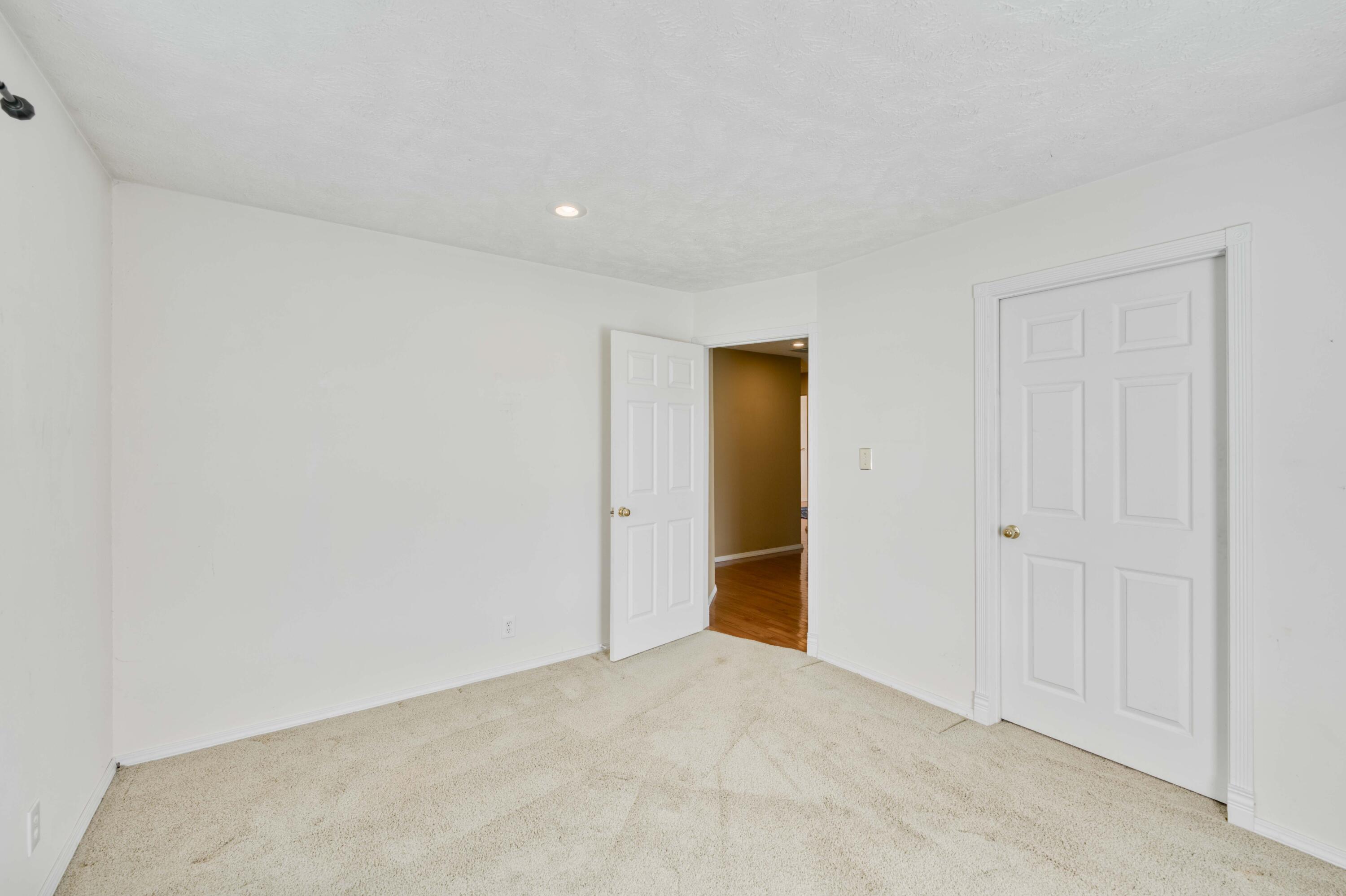 784 South 17th Street Property Photo 39